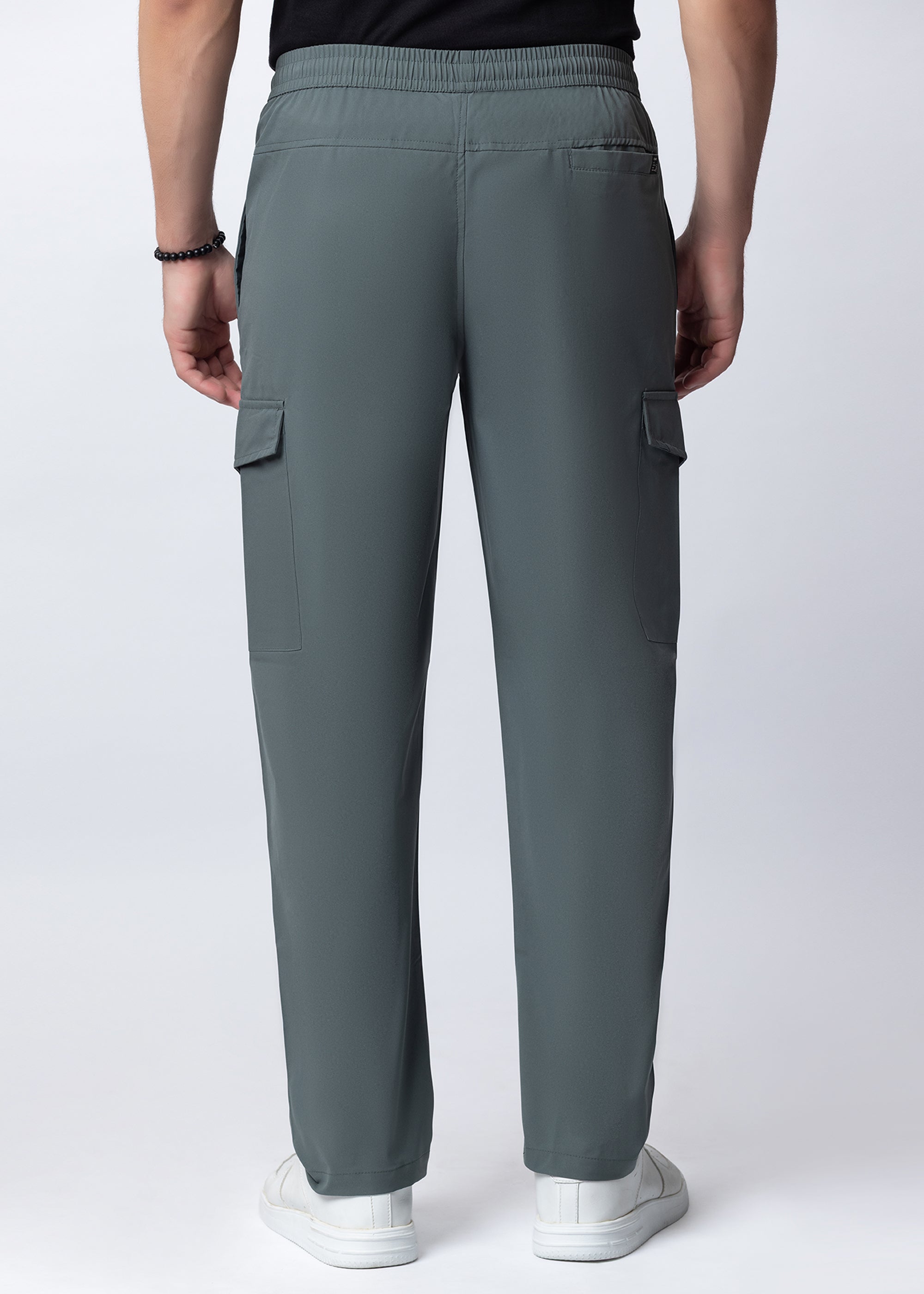 OLIVE STRAIGHT FIT ATHLEISURE CARGO PANT