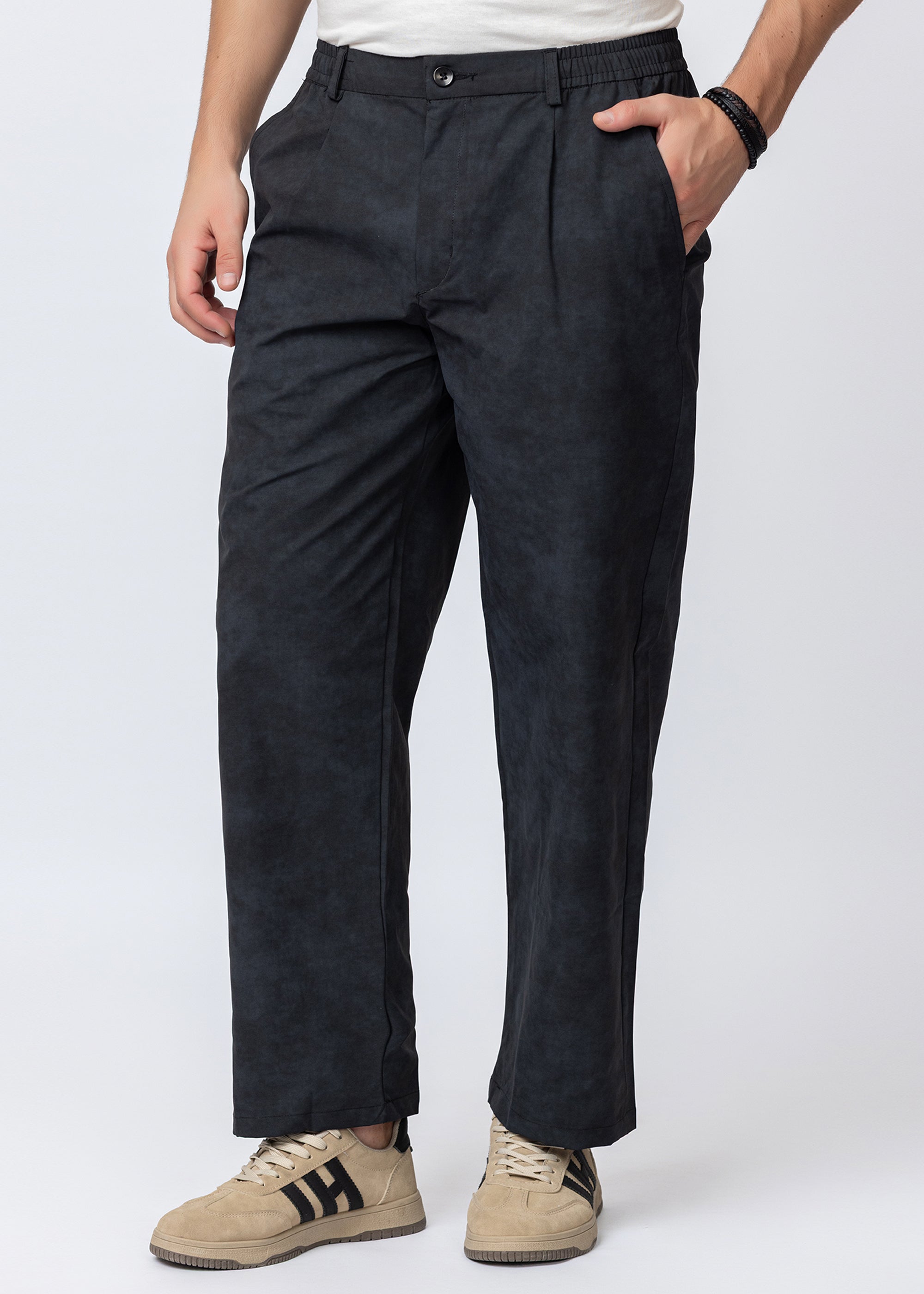 BLACK COMFORT FIT PRINTED PANT