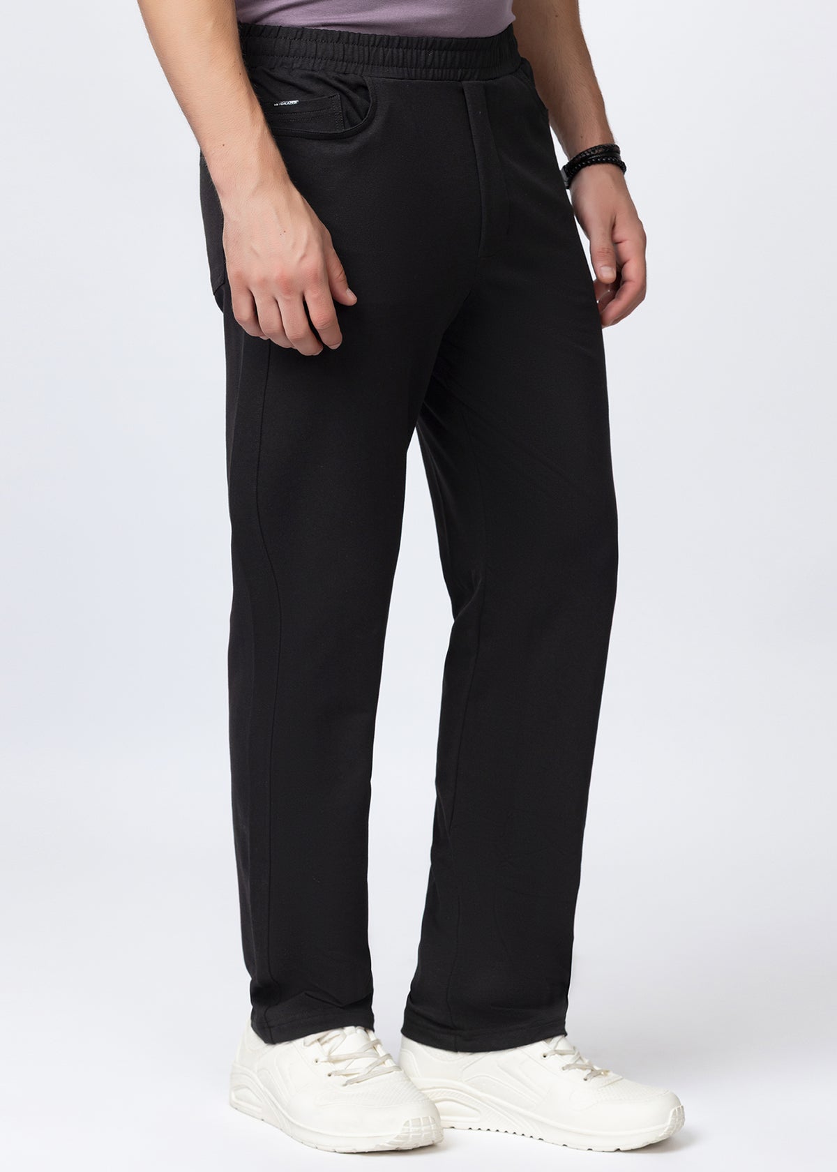 BLACK COMFORT FIT KNITTED PANT