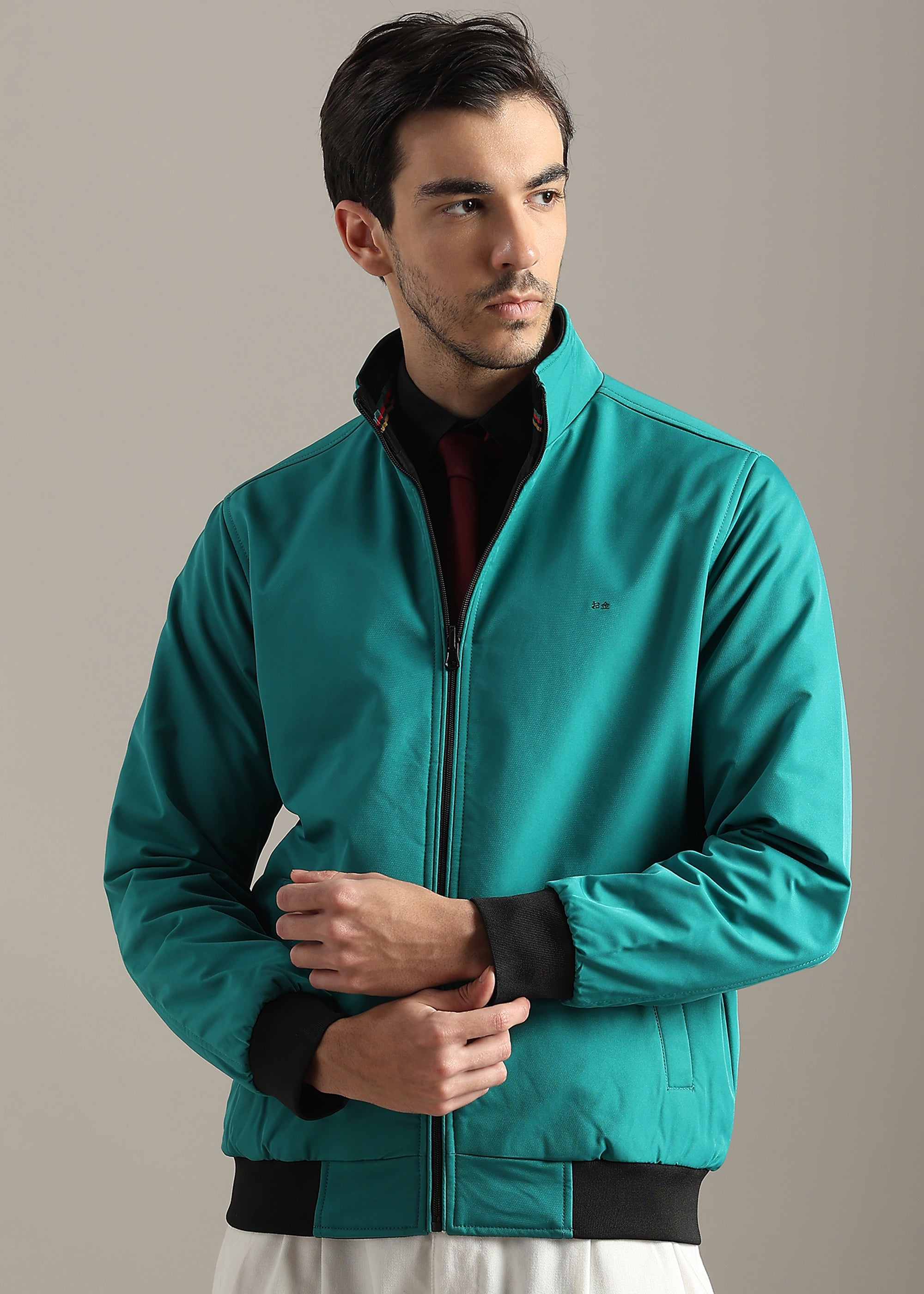 GREEN SOLID REVERSIBLE FAUX COTTON FULL SLEEVE JACKET