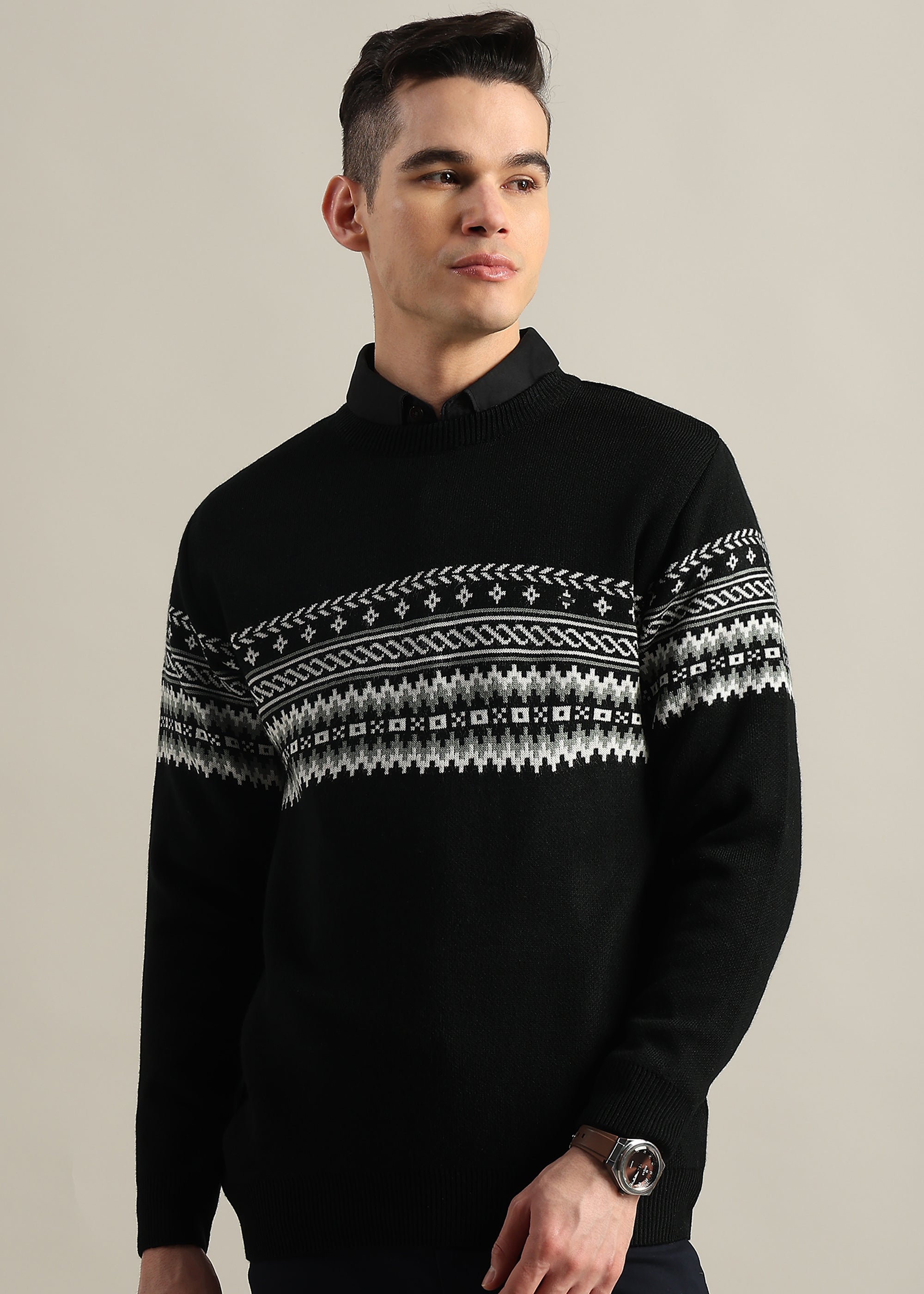 BLACK STRUCTURED CREW NECK SWEATER