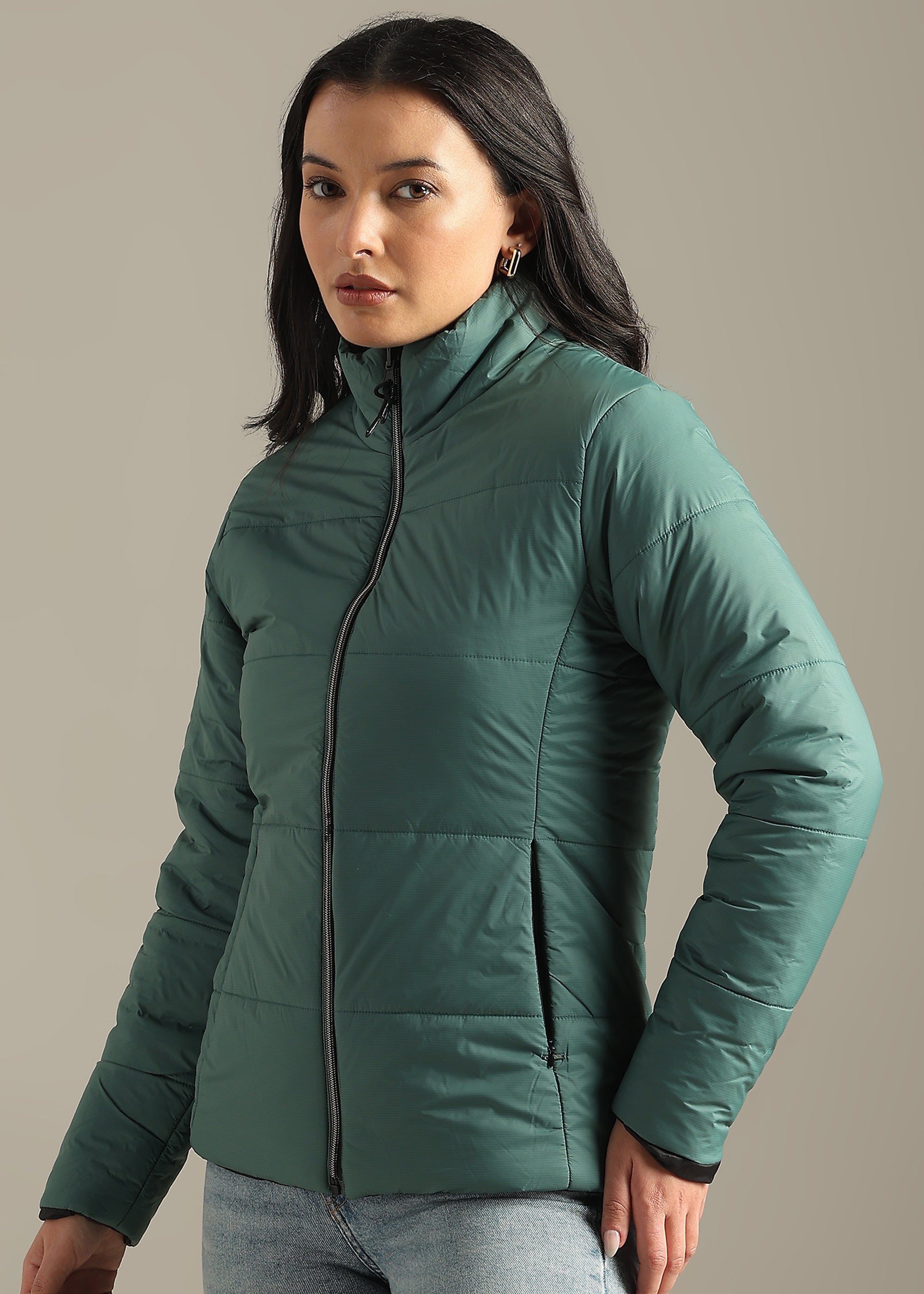 GREEN NYLON REVERSIBLE FULL SLEEVE JACKET