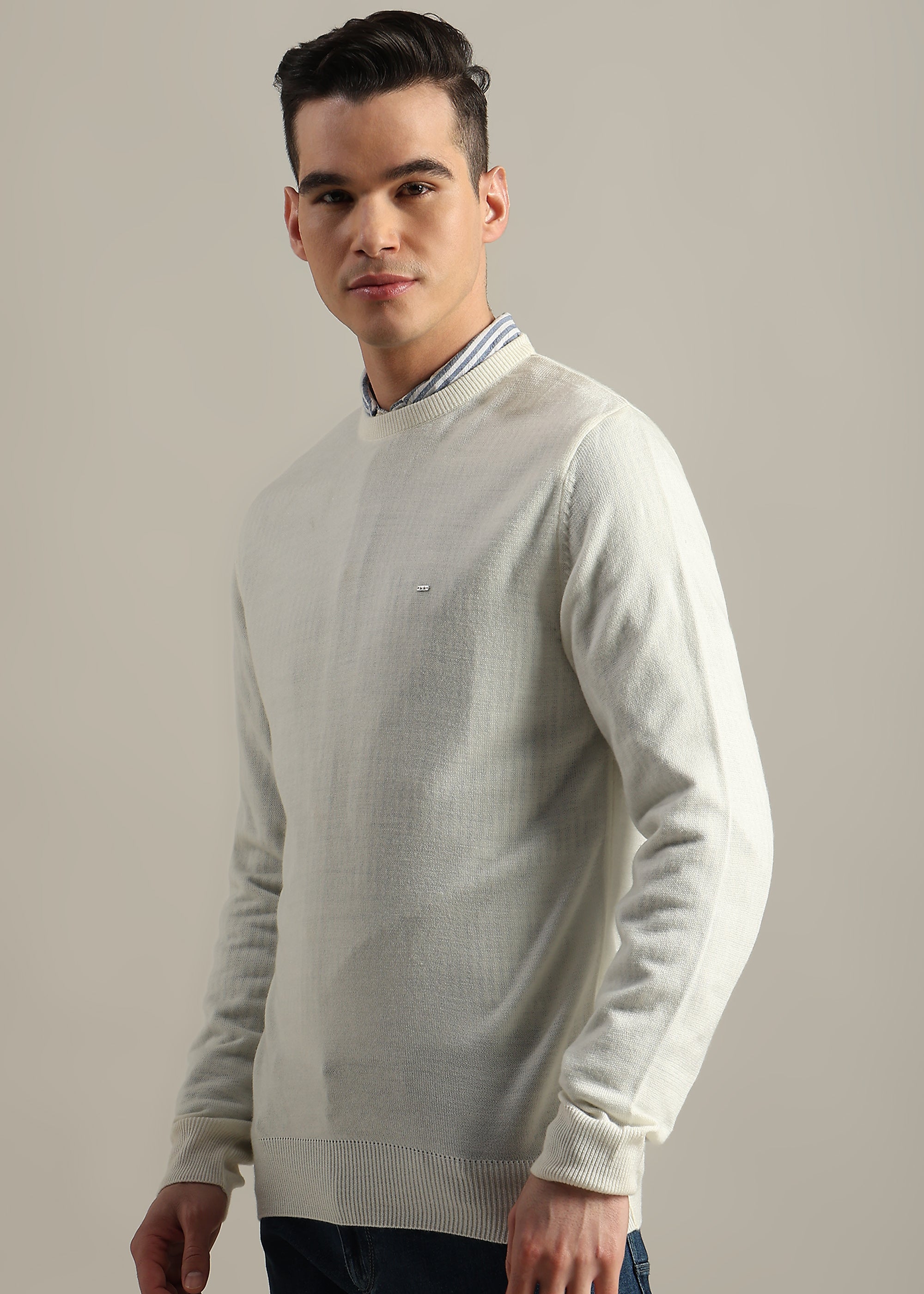 OFF WHITE SOLID ACRYLIC ROUND NECK SWEATER