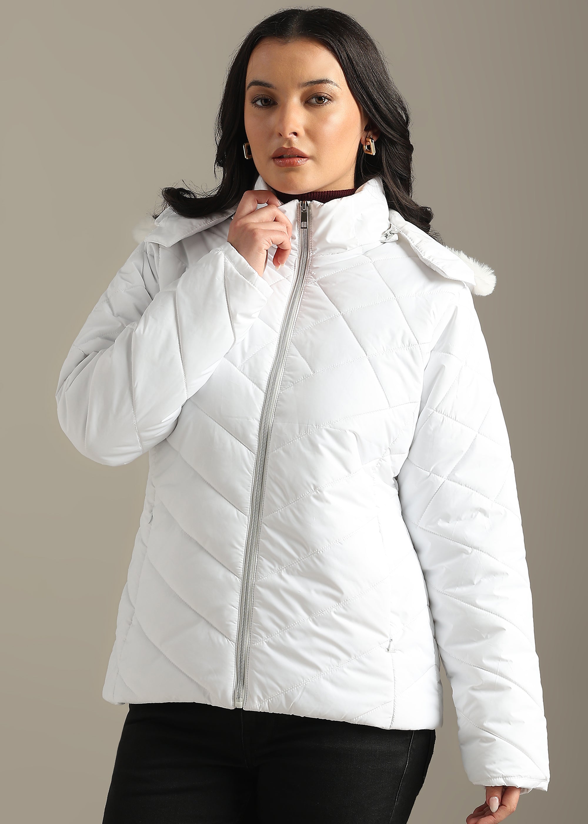 WHITE ENGINEERED QUILTED FULL SLEEVE JACKET