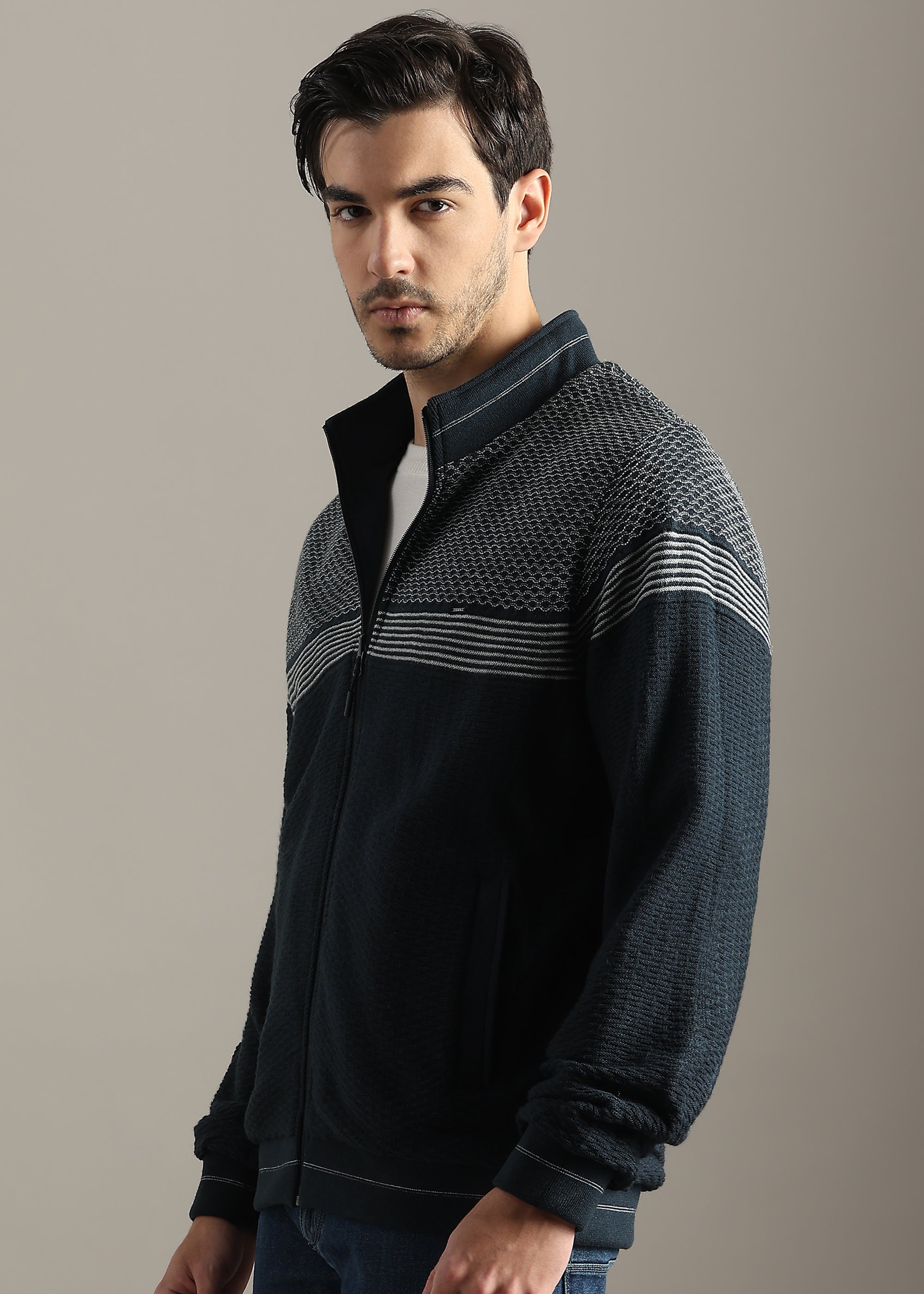 NAVY SOLID REVERSIBLE FULL SLEEVE JACKET WITH ENGINEERED SWEATER