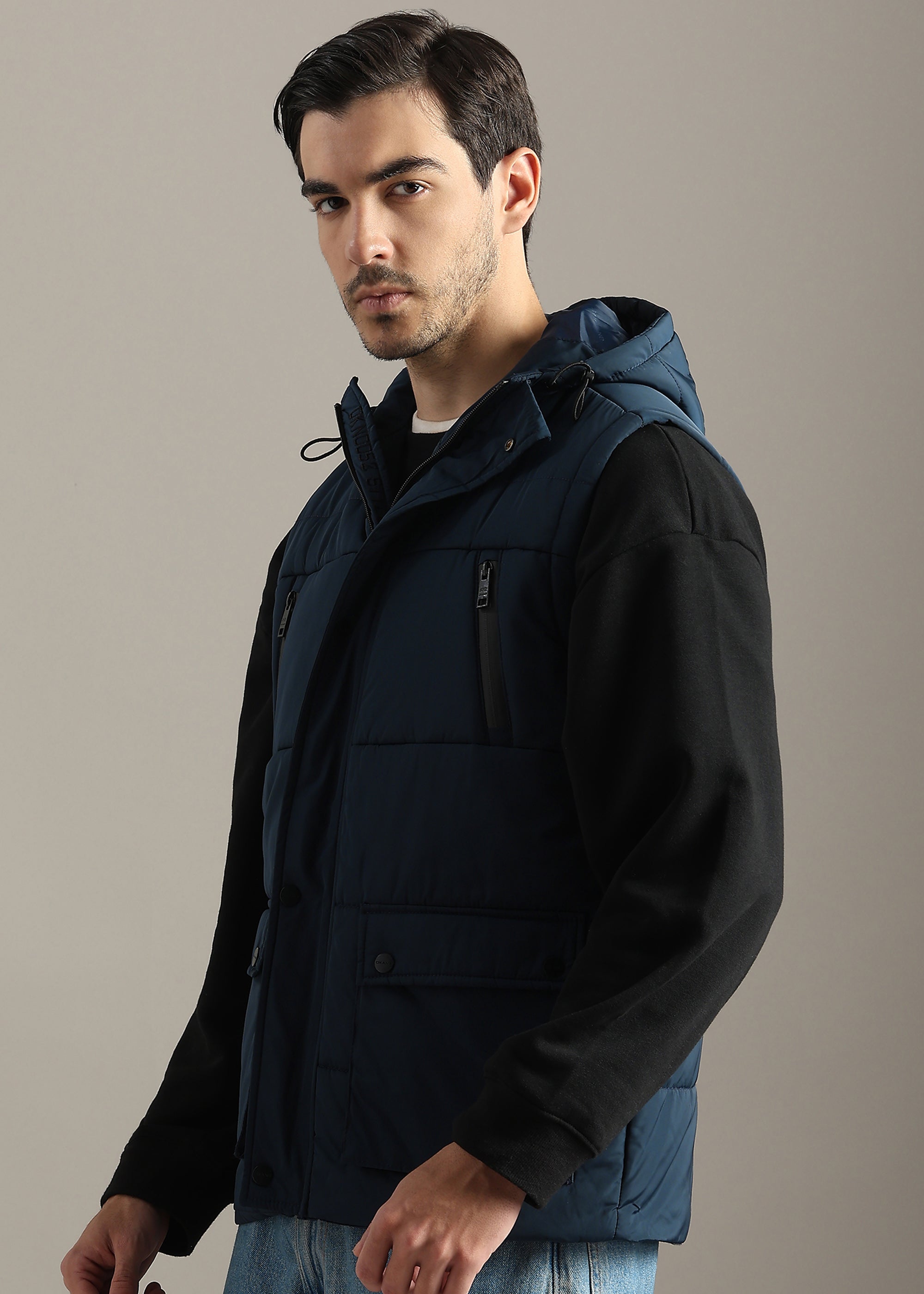 NAVY SOLID NYLON MULTI POCKET SLEEVELESS CARGO JACKET