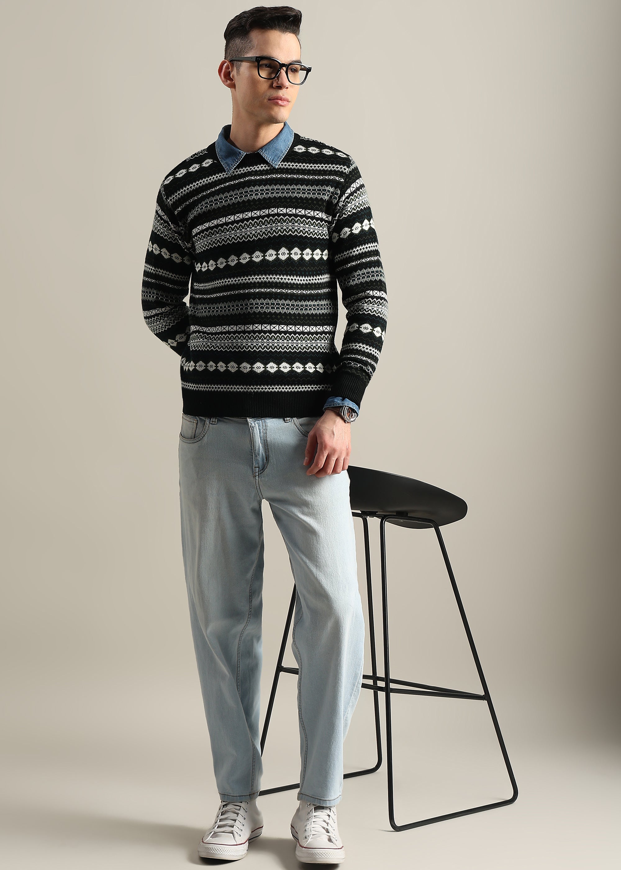 BLACK STRUCTURED CREW NECK SWEATER