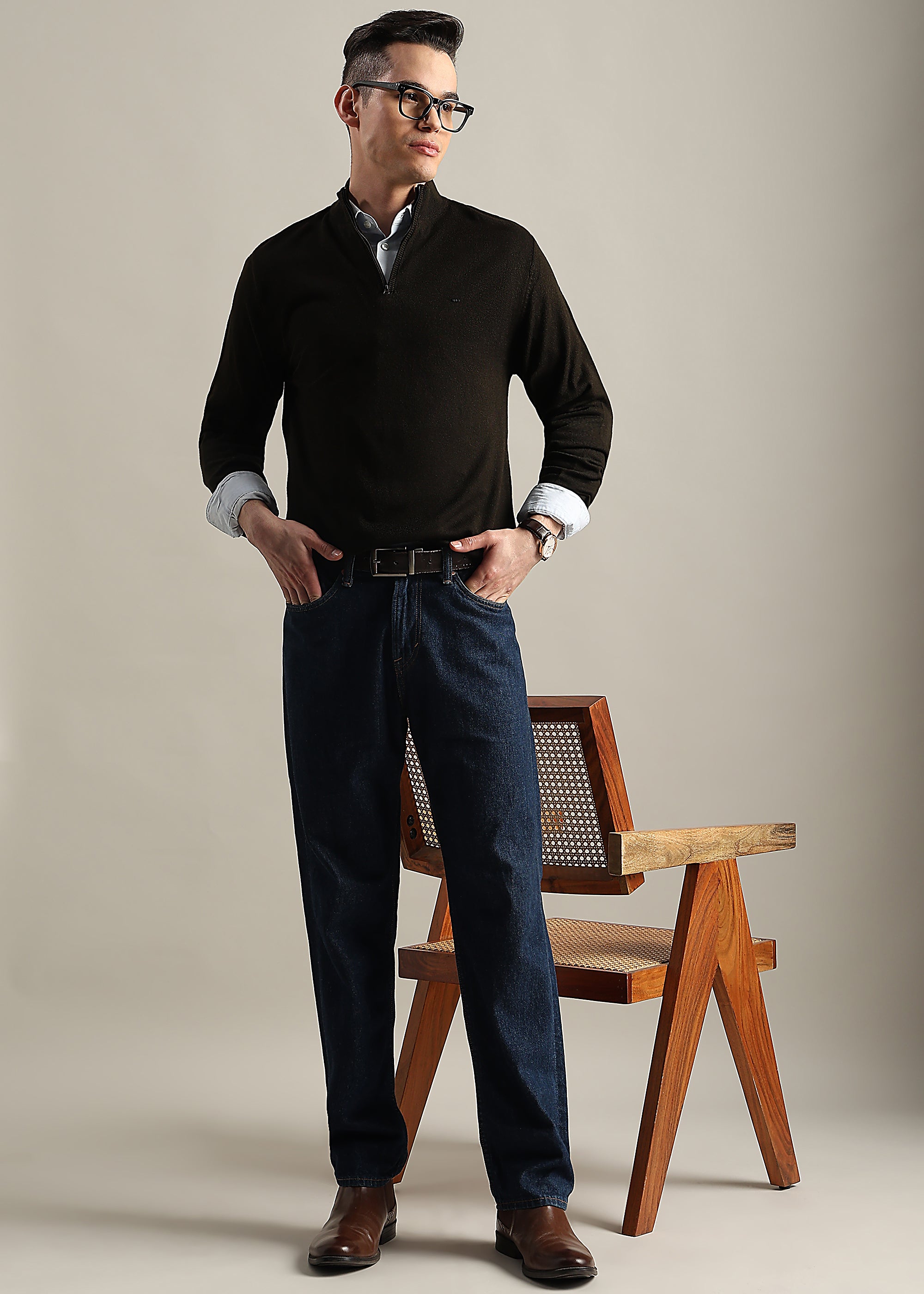 COFFEE SOLID ACRYLIC TURTLE NECK SWEATER