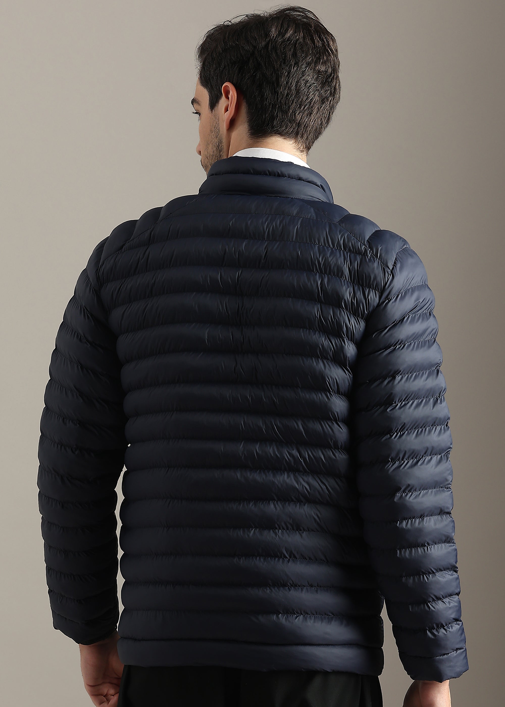 NAVY SOLID WEIGHTLESS WARMTH+PORTABLE FULL SLEEVE JACKET