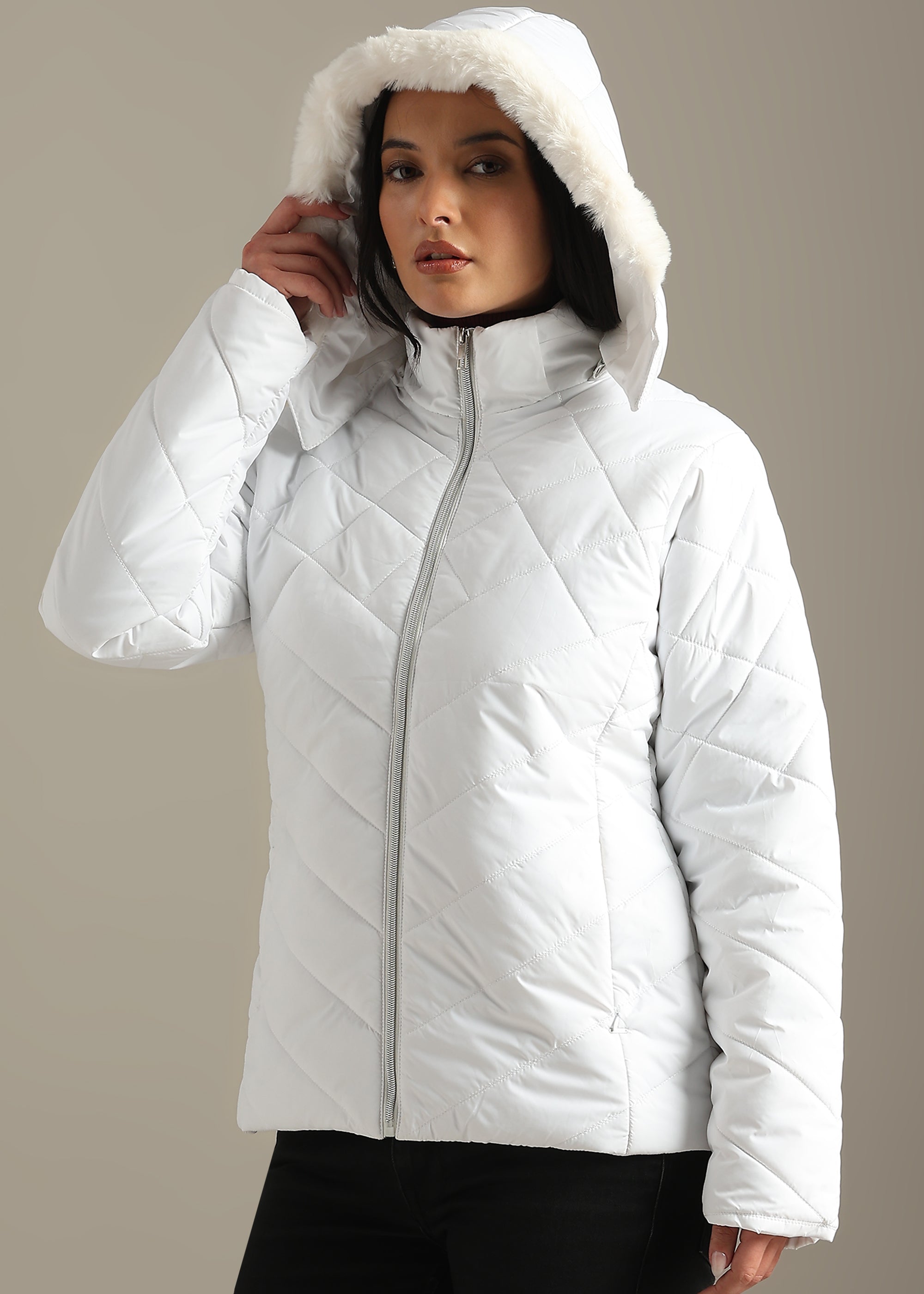 WHITE ENGINEERED QUILTED FULL SLEEVE JACKET