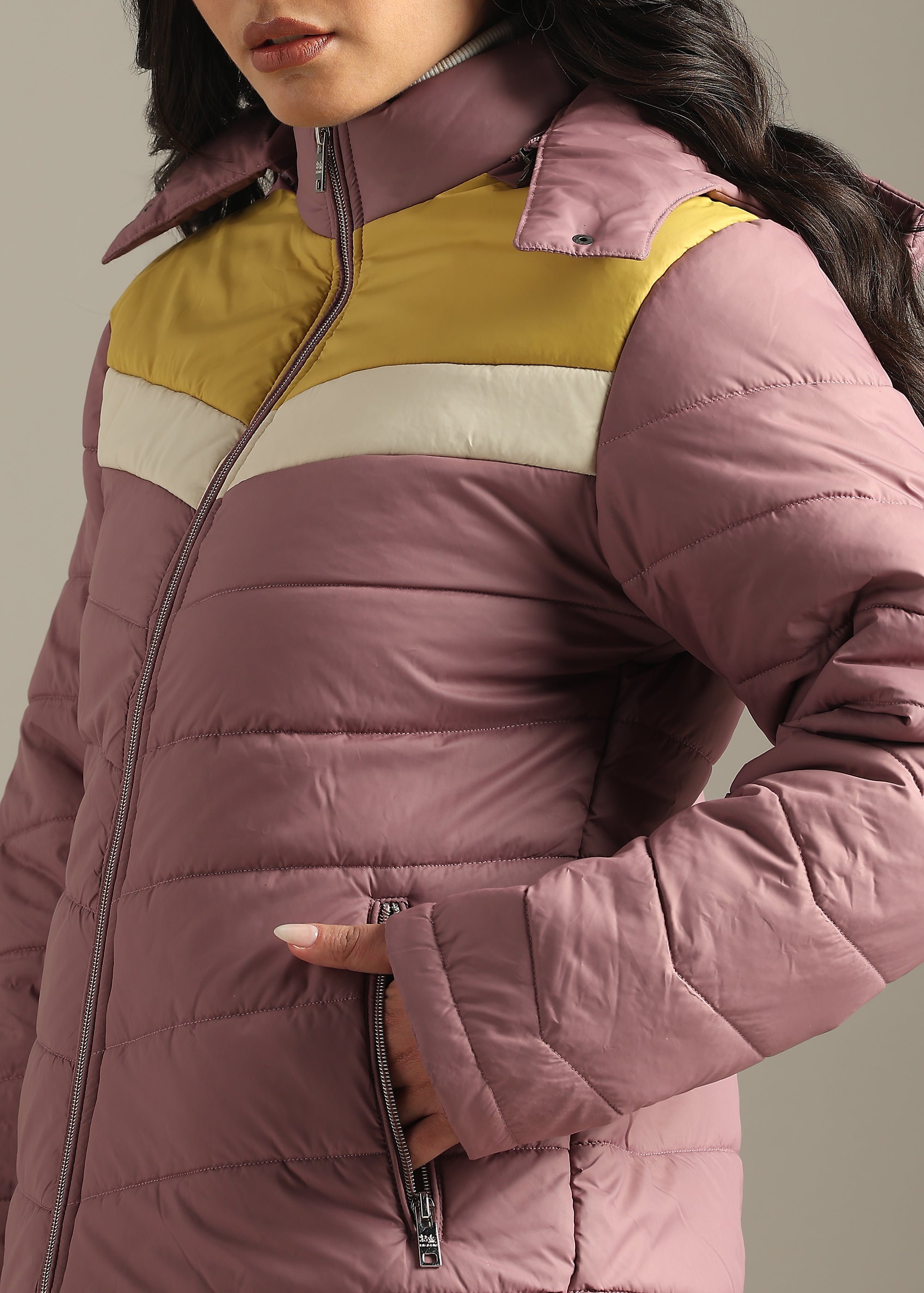 PINK NYLON COLOUR-BLOCK PUFFER FULL SLEEVE JACKET