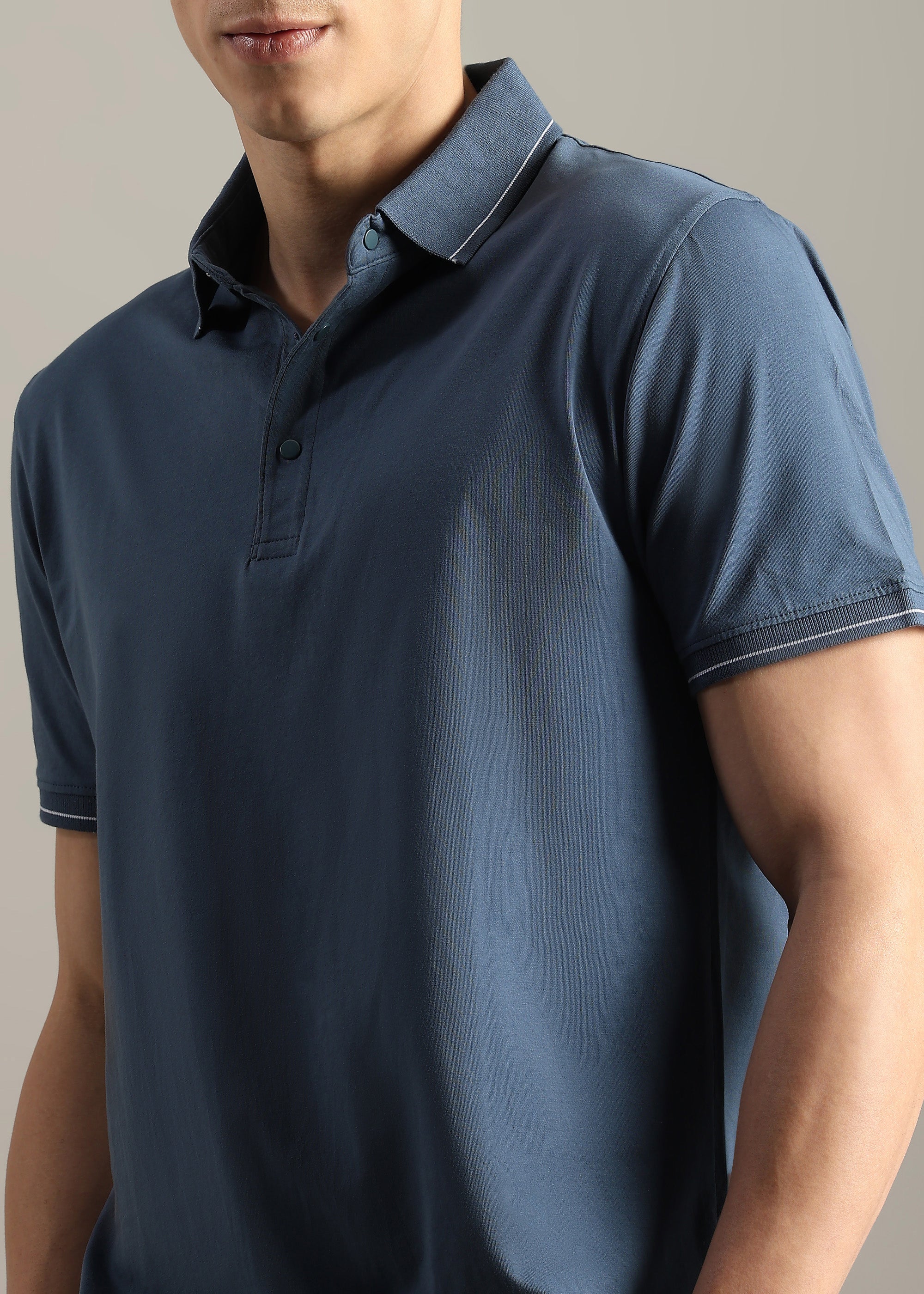 BLUE SOLID COTTON ELASTANE POLO TEE