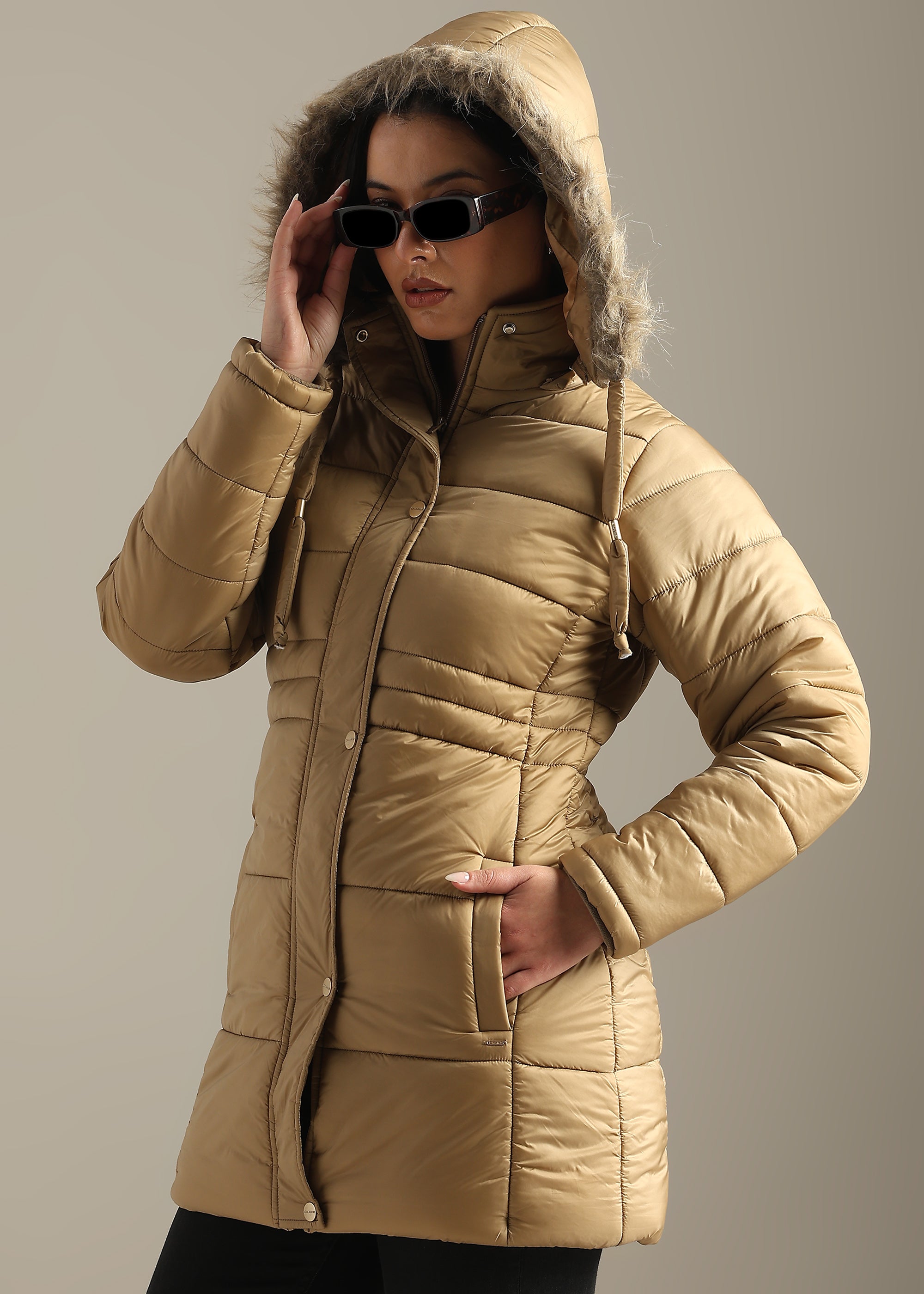 CREAM SOLID NYLON LONG SKI FULL SLEEVE JACKET