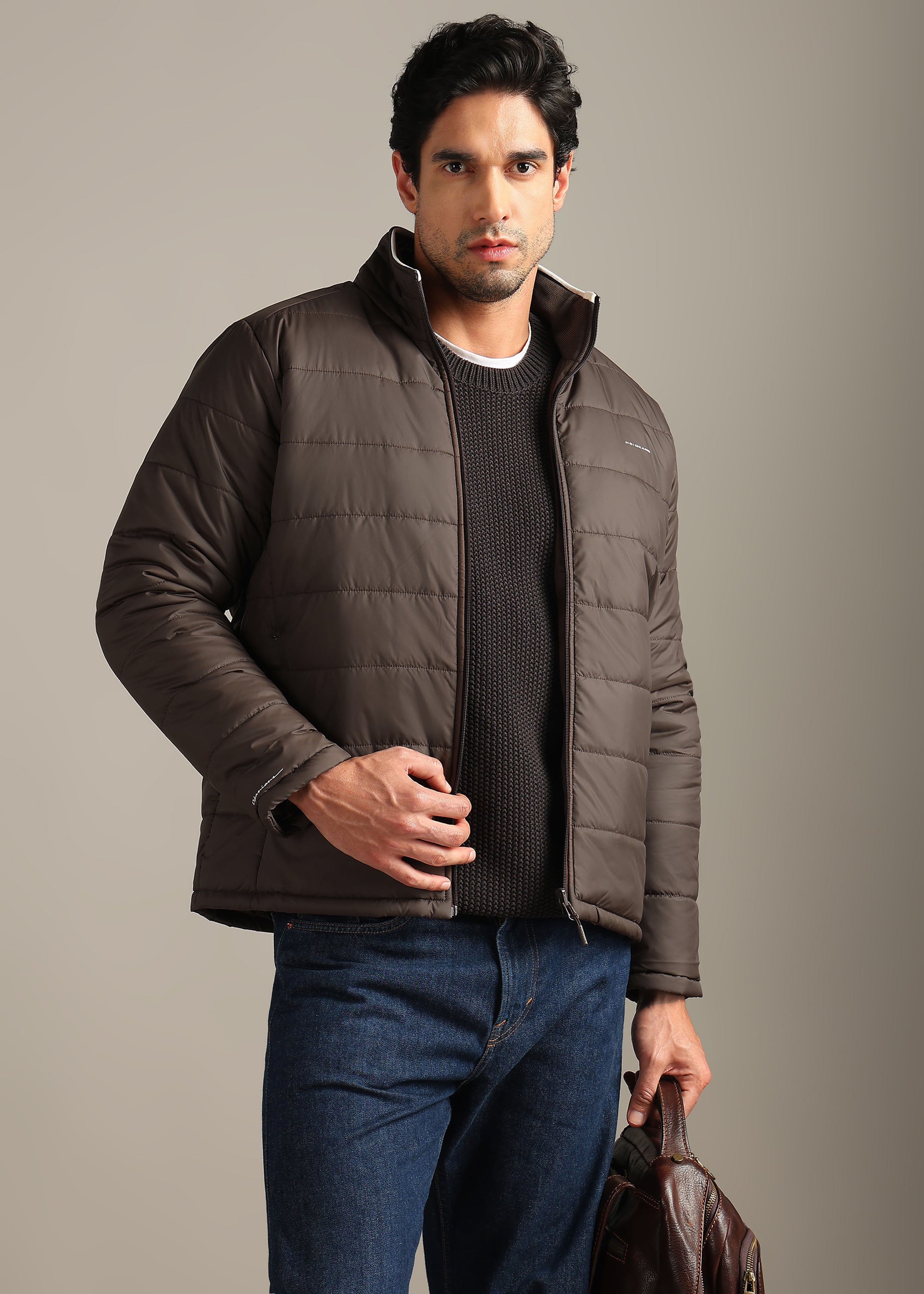 COFFEE SOLID REVERSIBLE SUPER SOFT POLYFILL