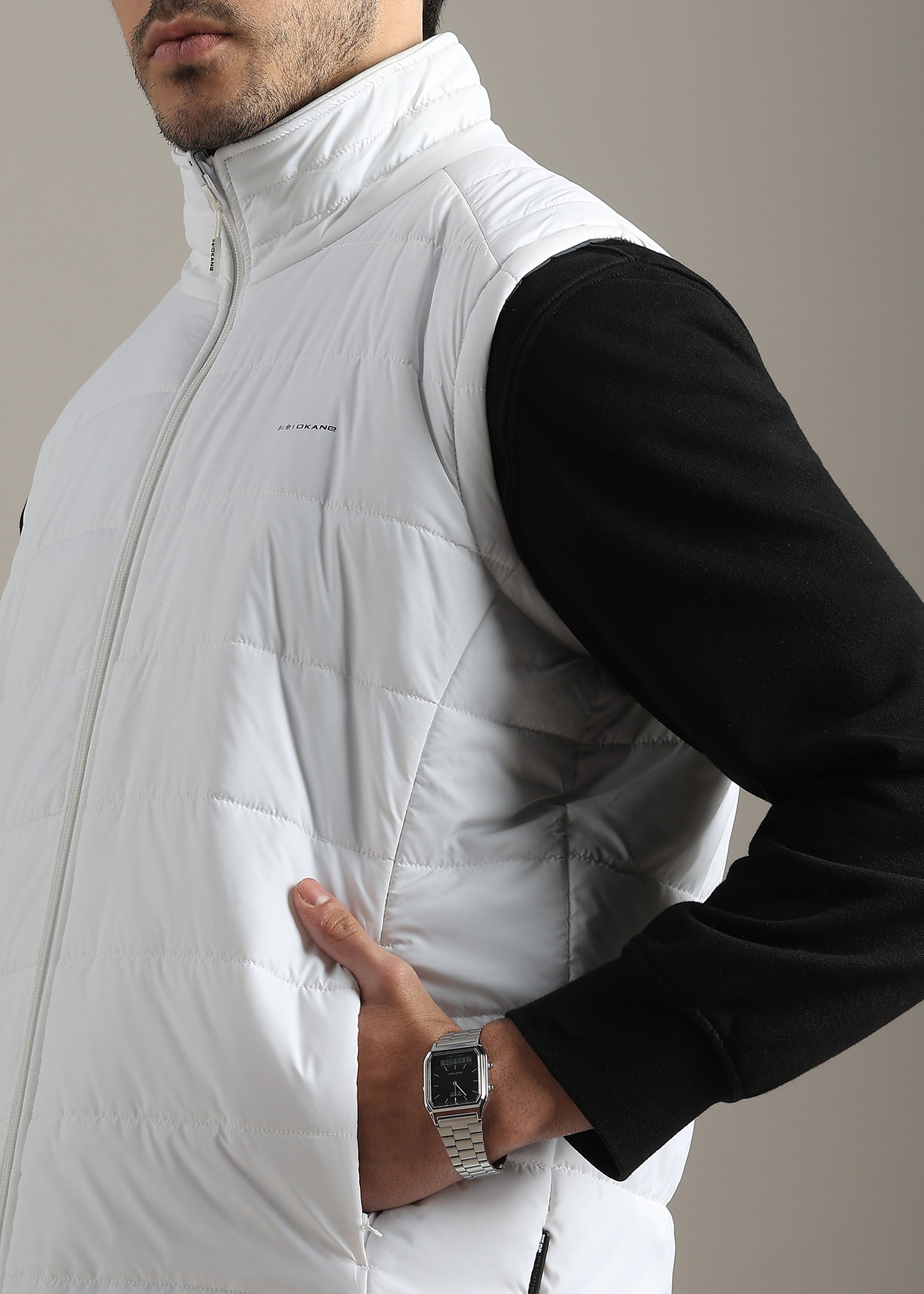 WHITE SOLID NYLON REVERSIBLE SUPER SOFT GILET