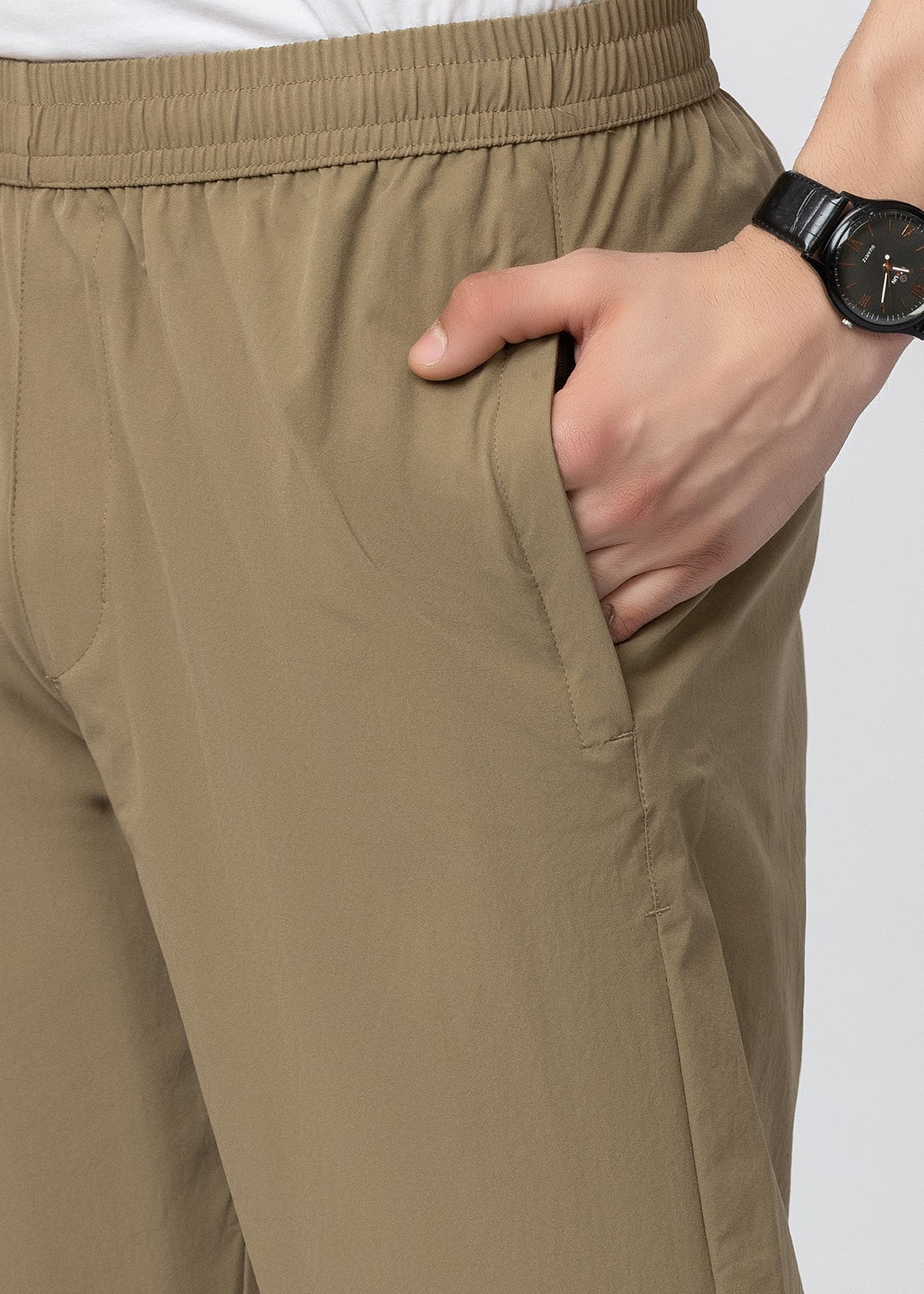 KHAKI TRAVEL PANT