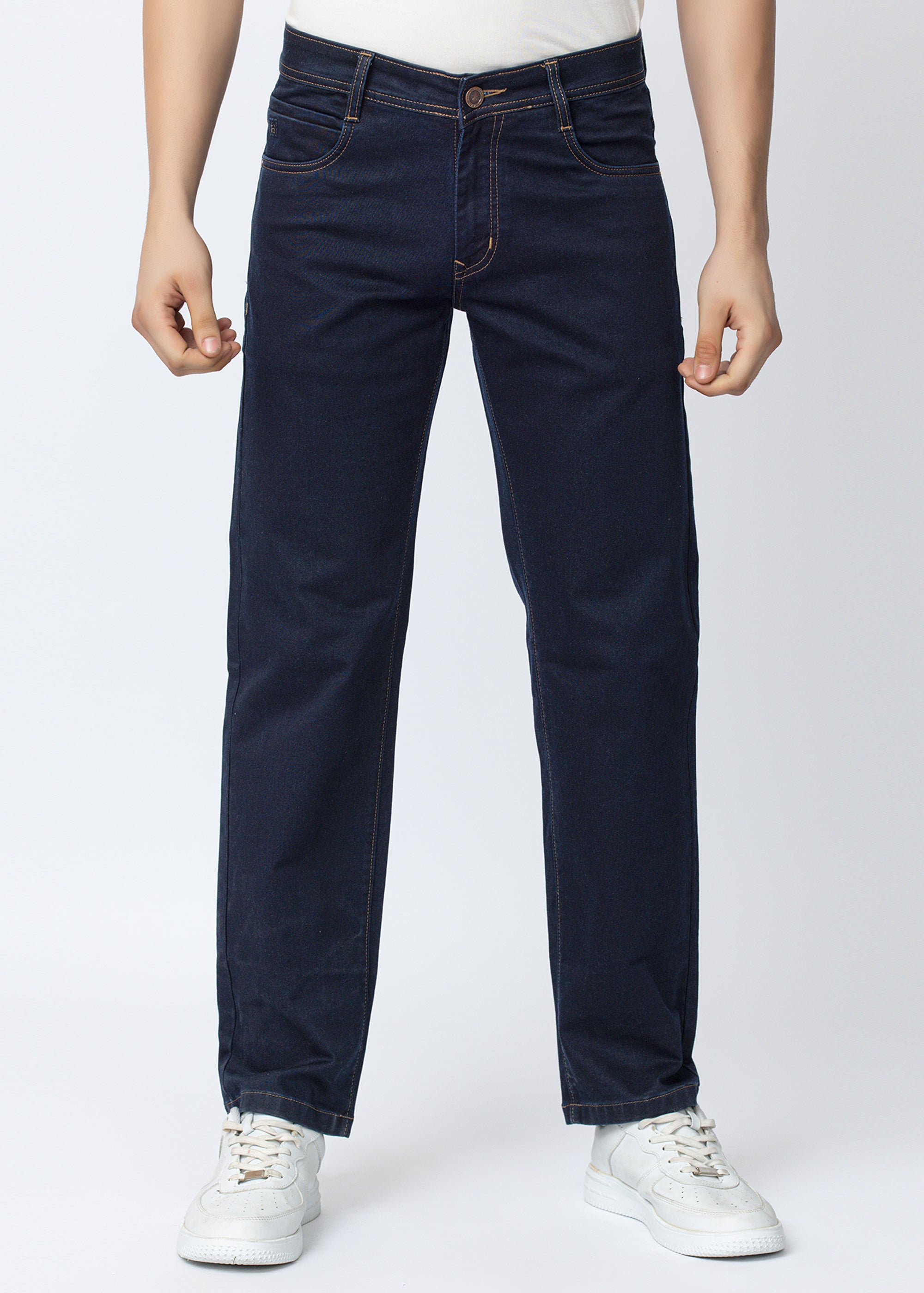 Men Straight Fit Mid Rise Blue Jeans