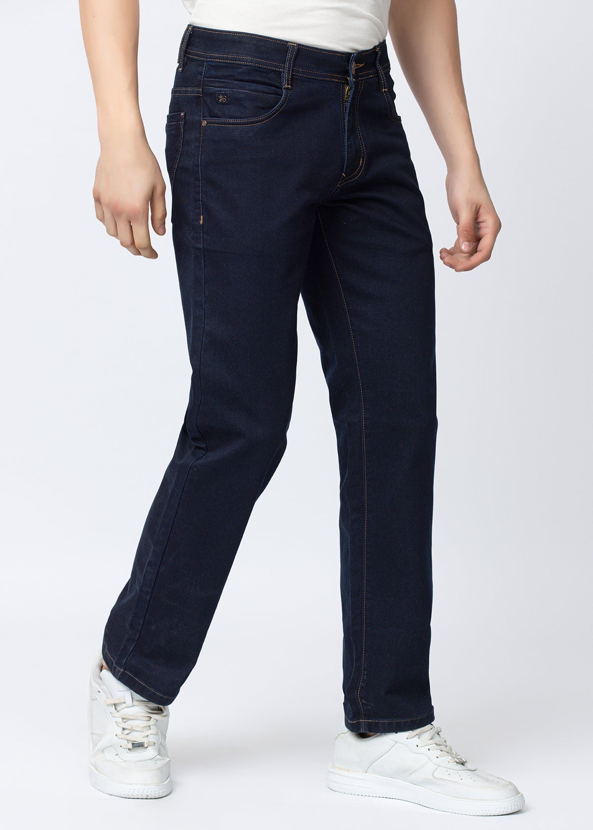 Men Straight Fit Mid Rise Blue Jeans