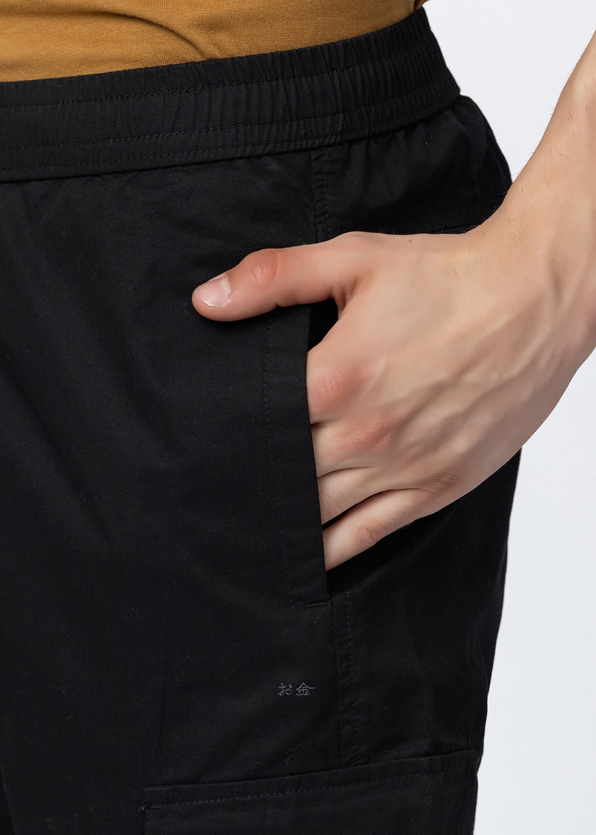 BLACK COTTON CARGO UTILITY PANT