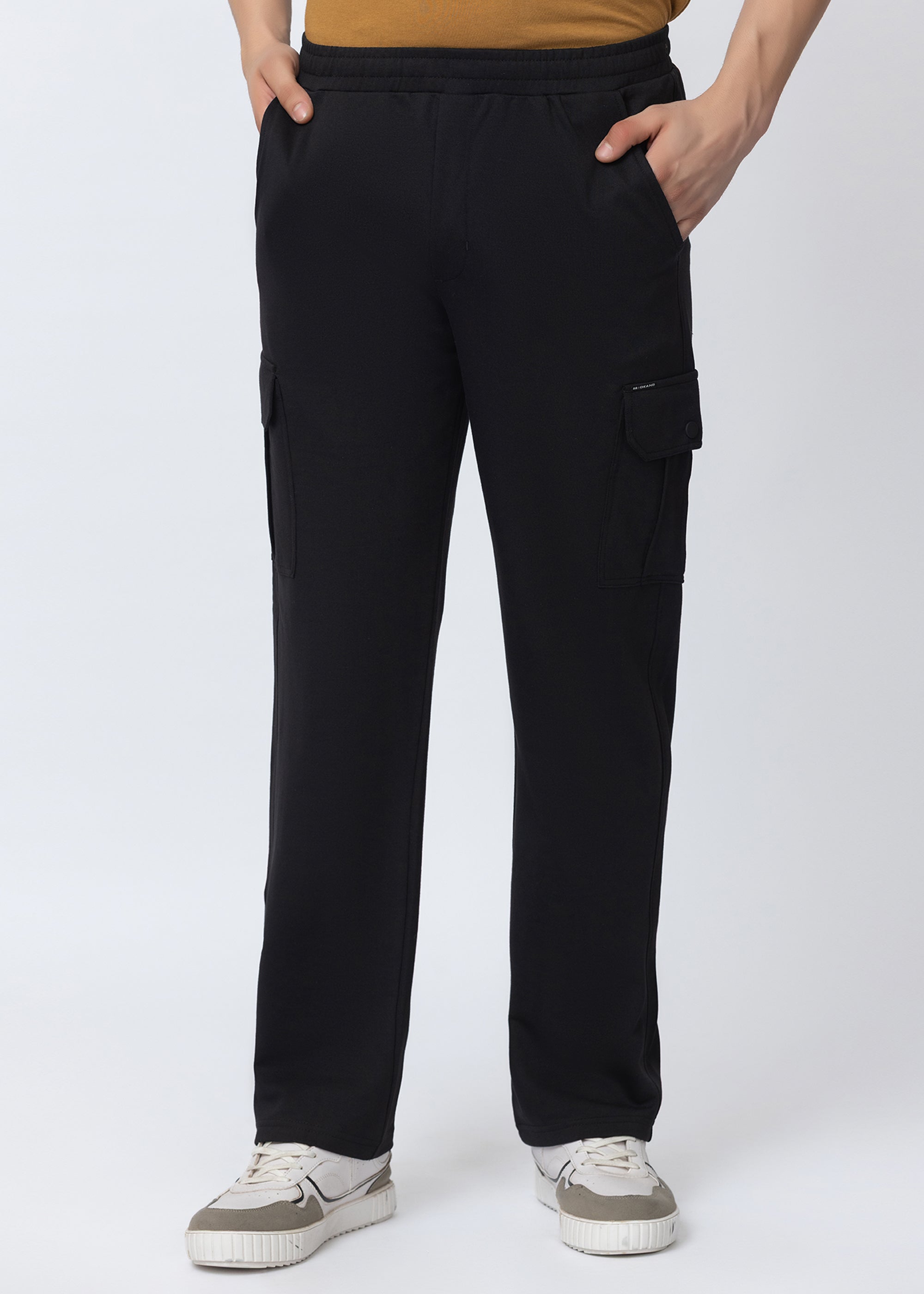 BLACK COMFORT FIT KNITTED CARGO PANT