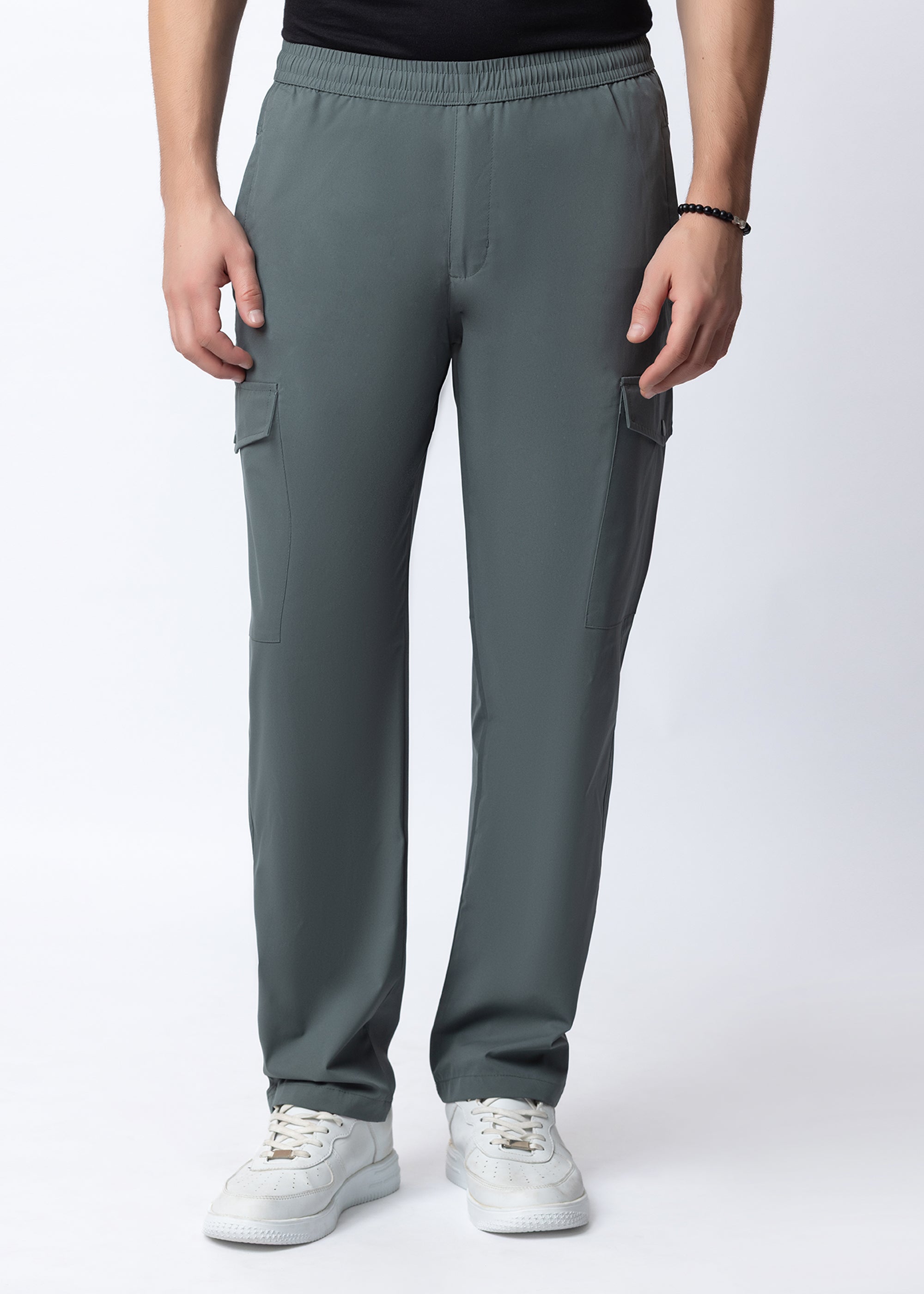 OLIVE STRAIGHT FIT ATHLEISURE CARGO PANT