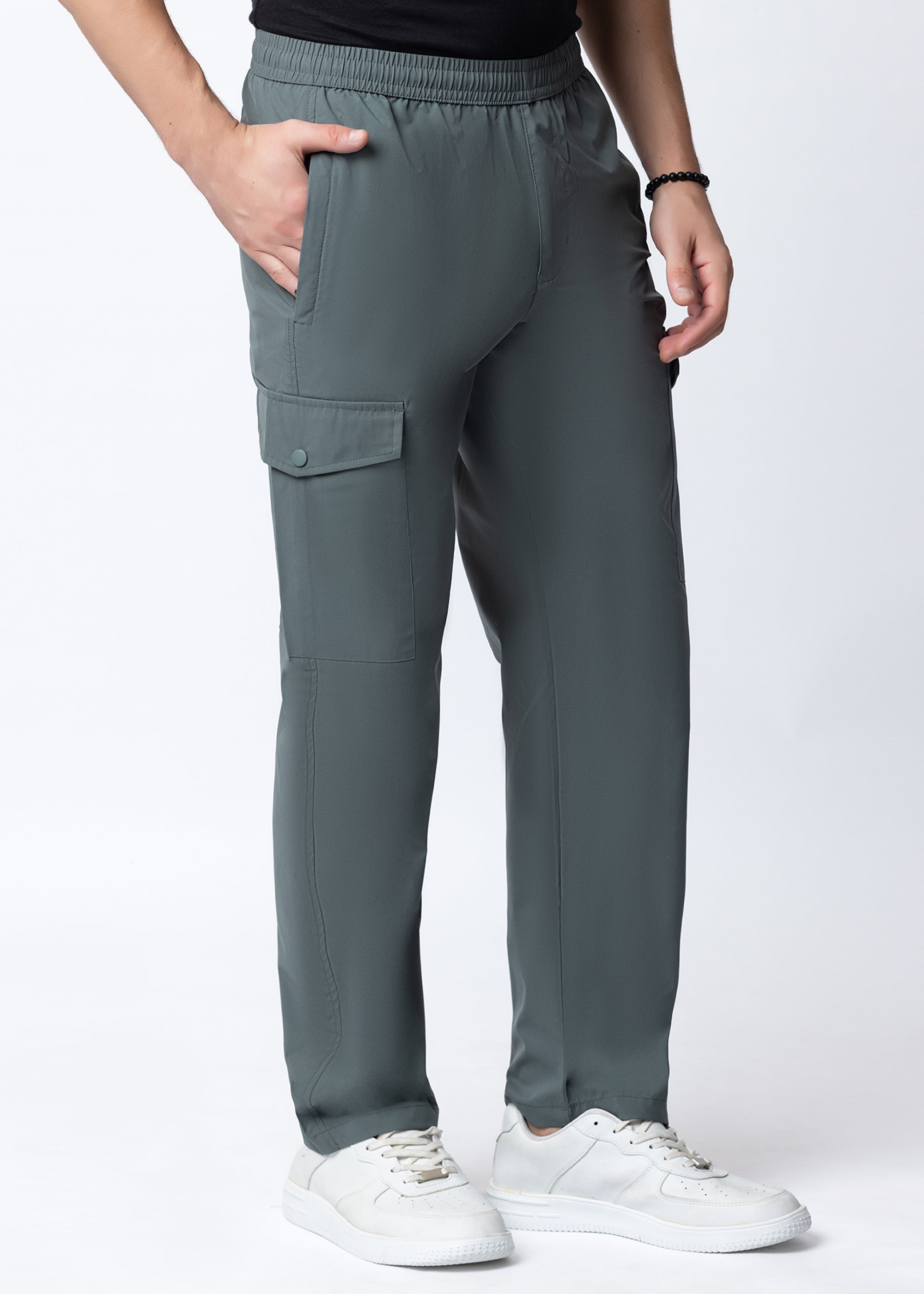 OLIVE STRAIGHT FIT ATHLEISURE CARGO PANT