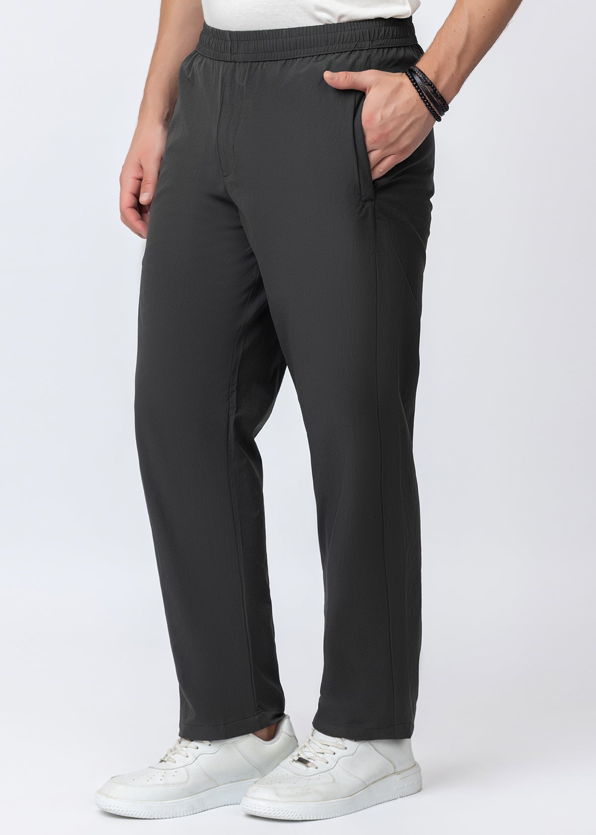 IRON TRAVEL PANT