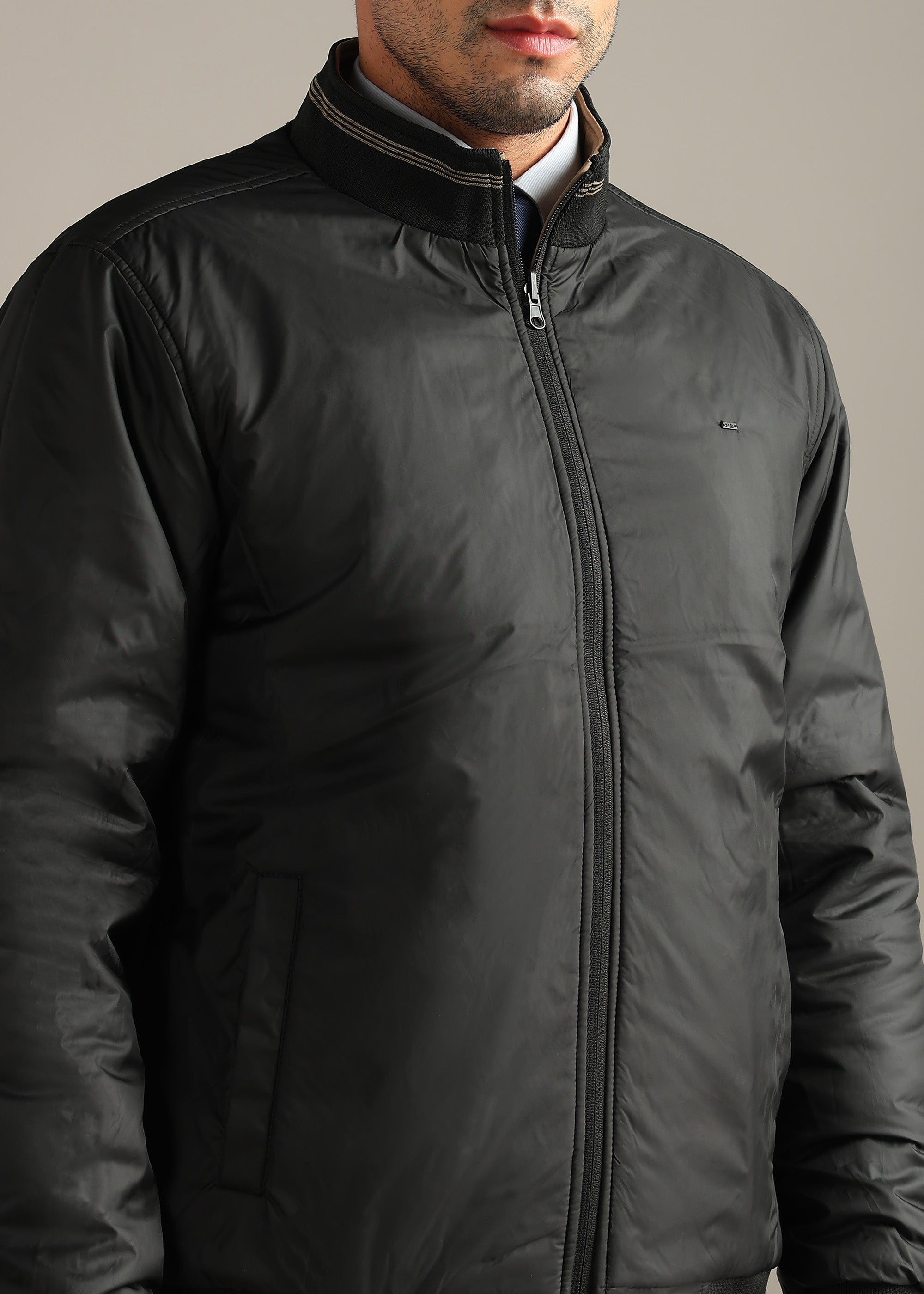 CAMEL SOLID REVERSIBLE MULTI POCKET FULL SLEEVE JACKET