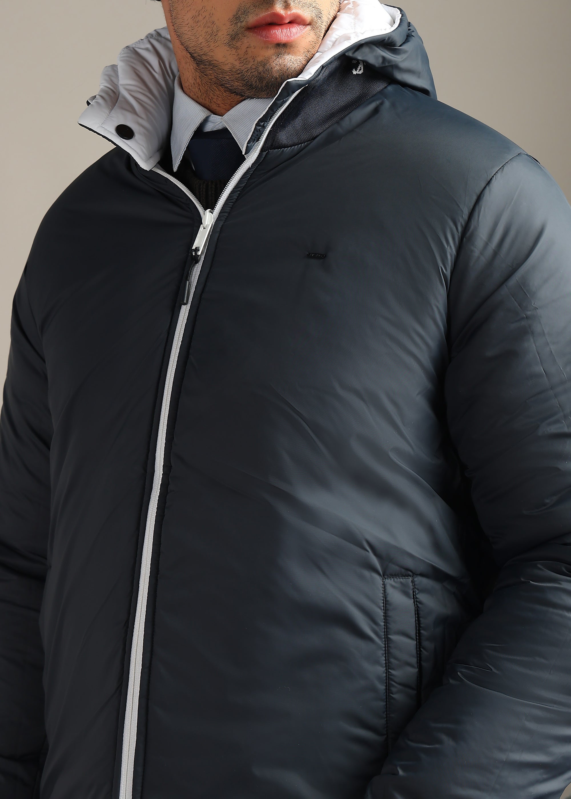 WHITE SOLID NYON FULL SLEEVE REVERSIBLE PUFFER JACKET