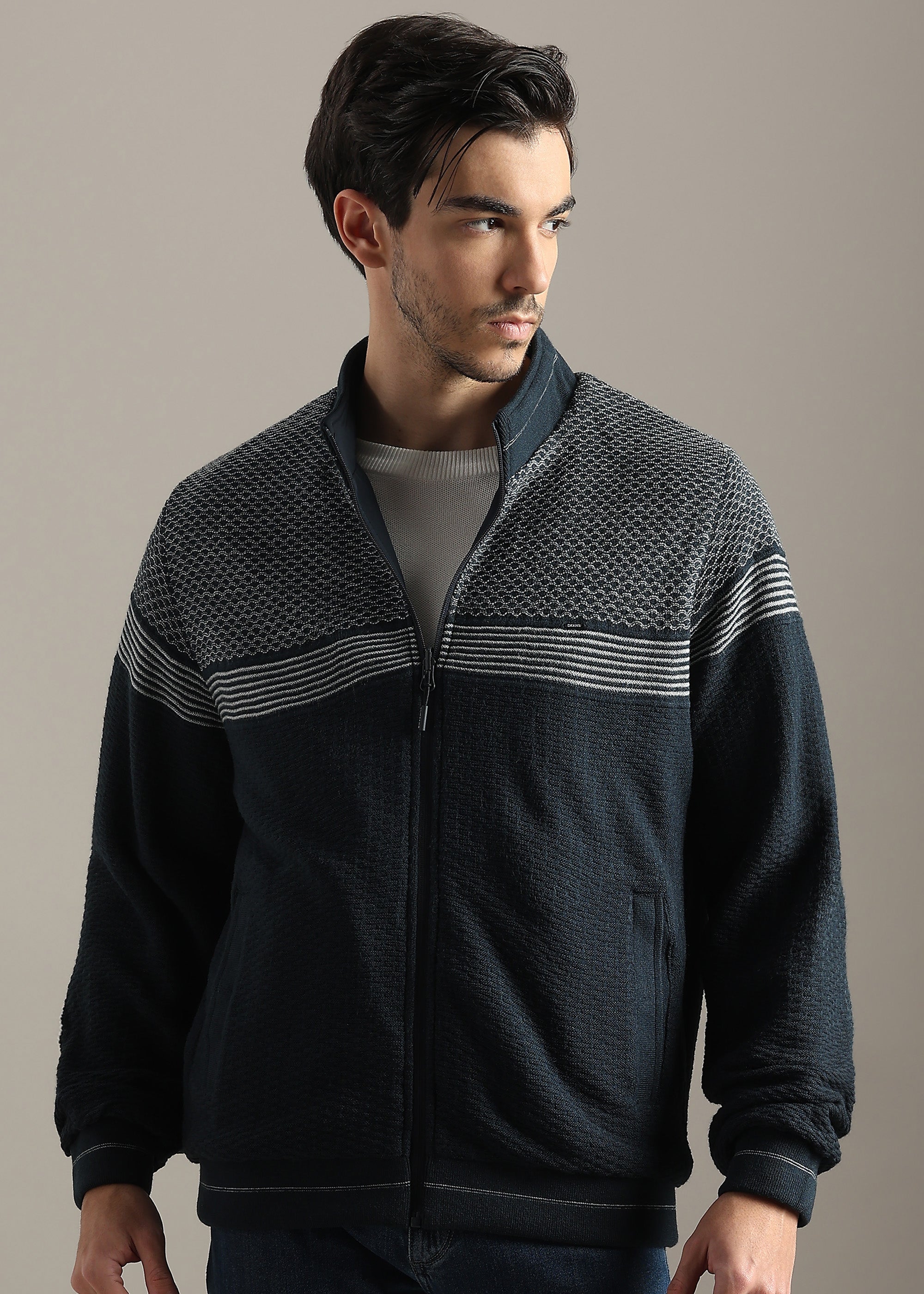 NAVY SOLID REVERSIBLE FULL SLEEVE JACKET WITH ENGINEERED SWEATER