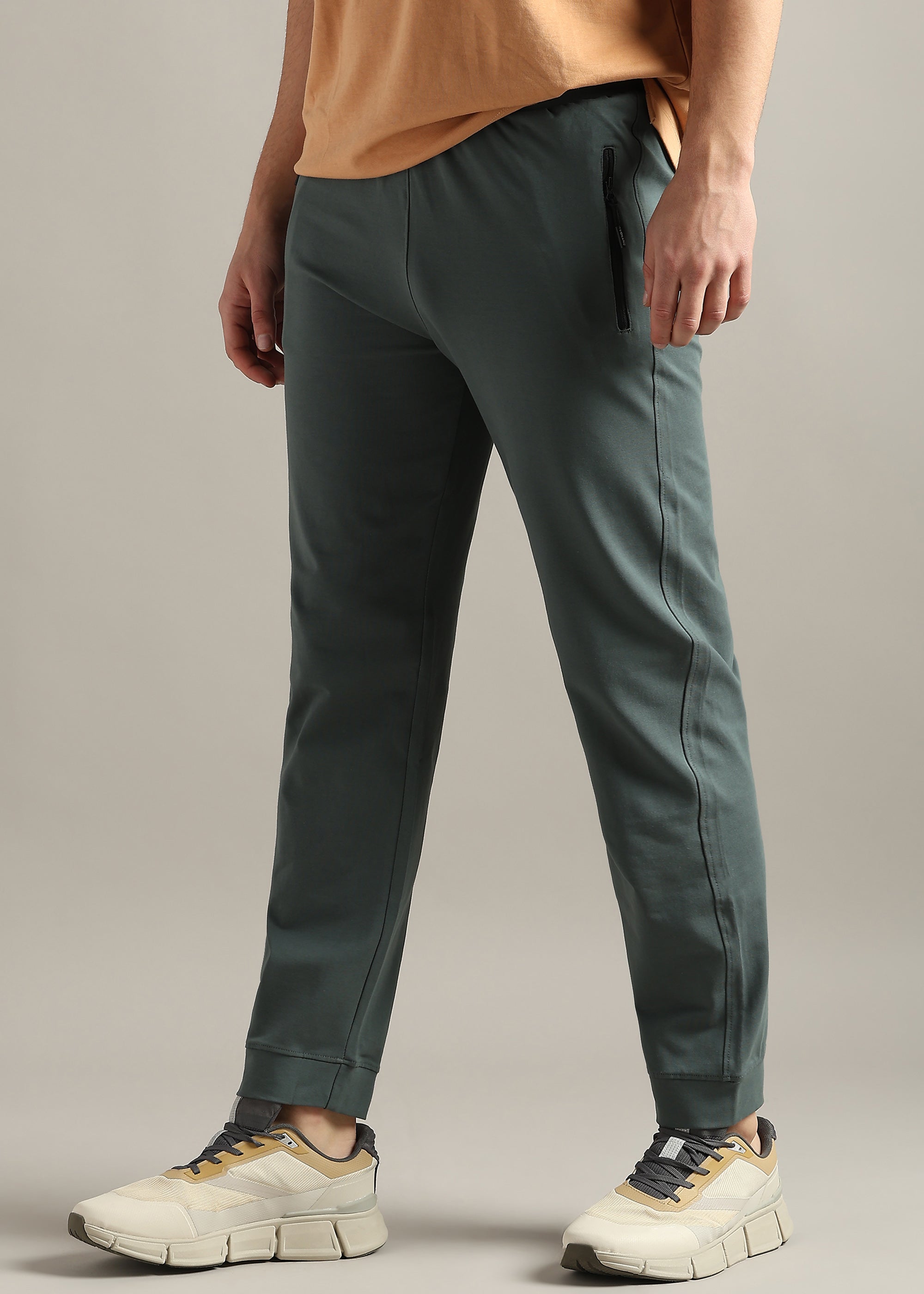 OLIVE 4 WAY COTTON ELASTANE JOGGERS PANT