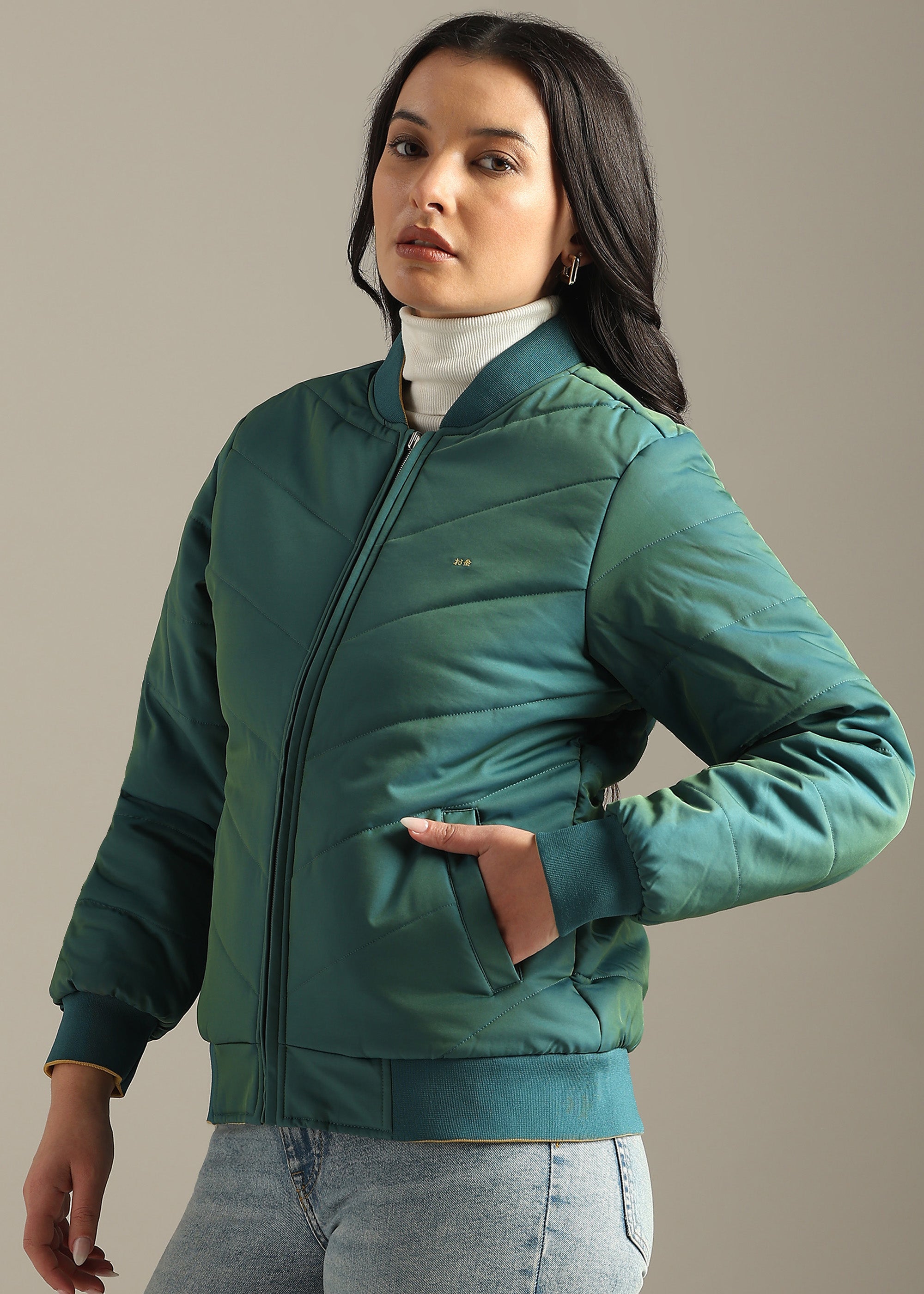 OLIVE SOLID REVERSIBLE TRENDY FULL SLEEVE JACKET