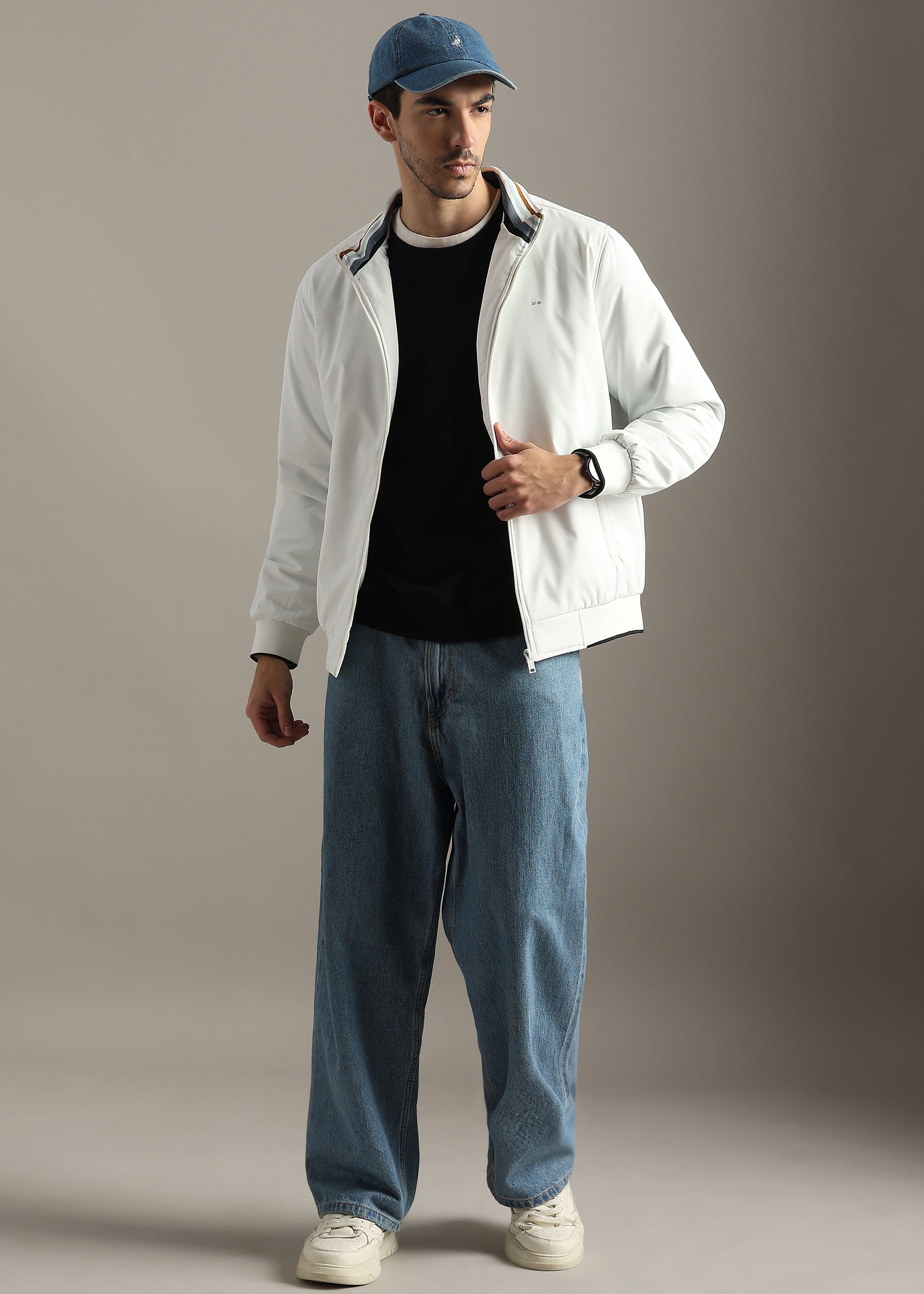 WHITE PREMIUM HARRINGTON NYLON FULL SLEEVE JACKET
