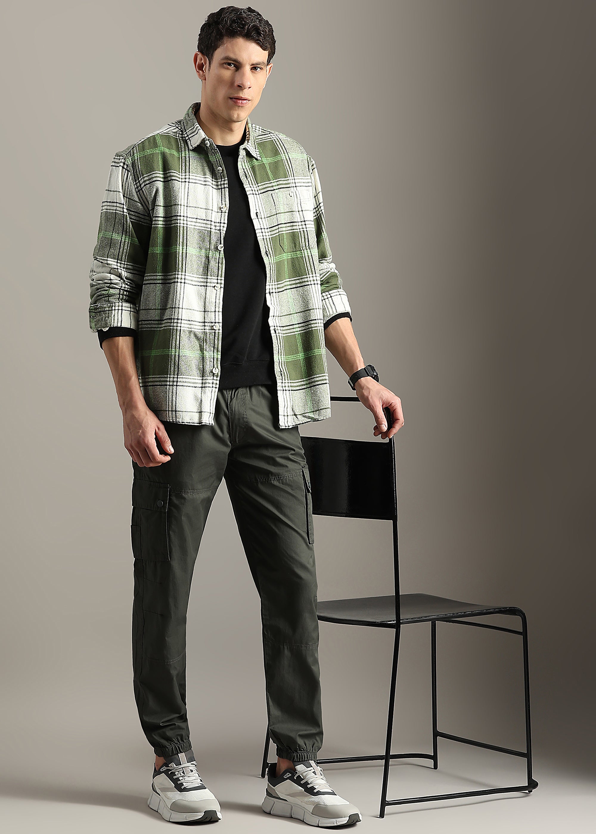 OLIVE SOLID COTTON UTILITY JOGGER PANT