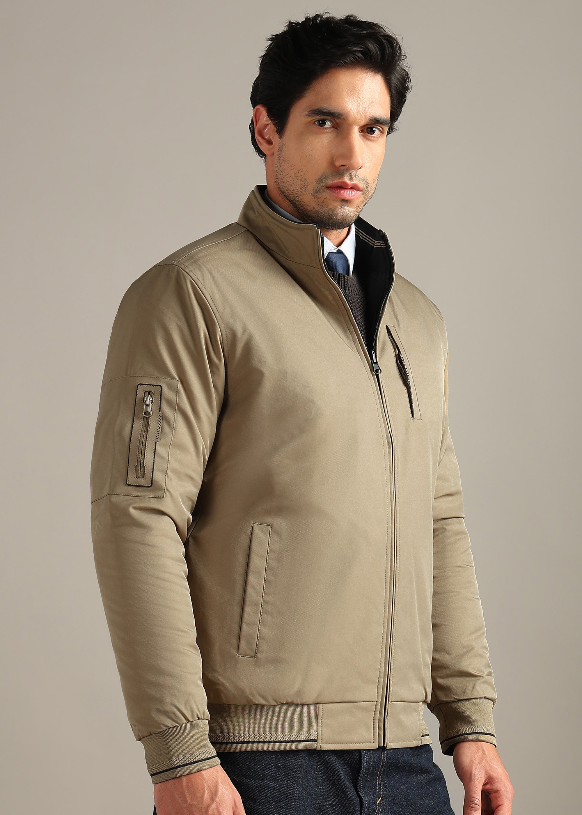 CAMEL SOLID REVERSIBLE MULTI POCKET FULL SLEEVE JACKET