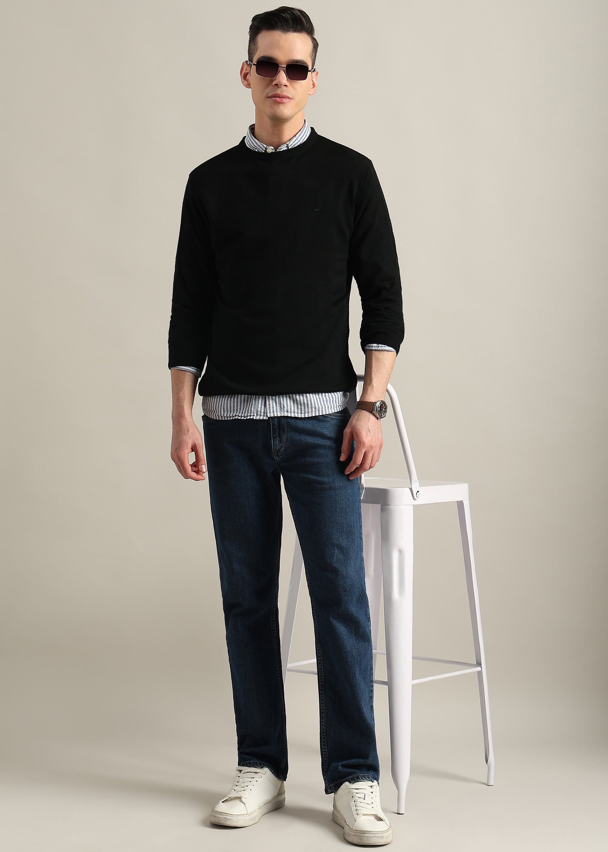 BLACK SOLID ACRYLIC ROUND NECK SWEATER