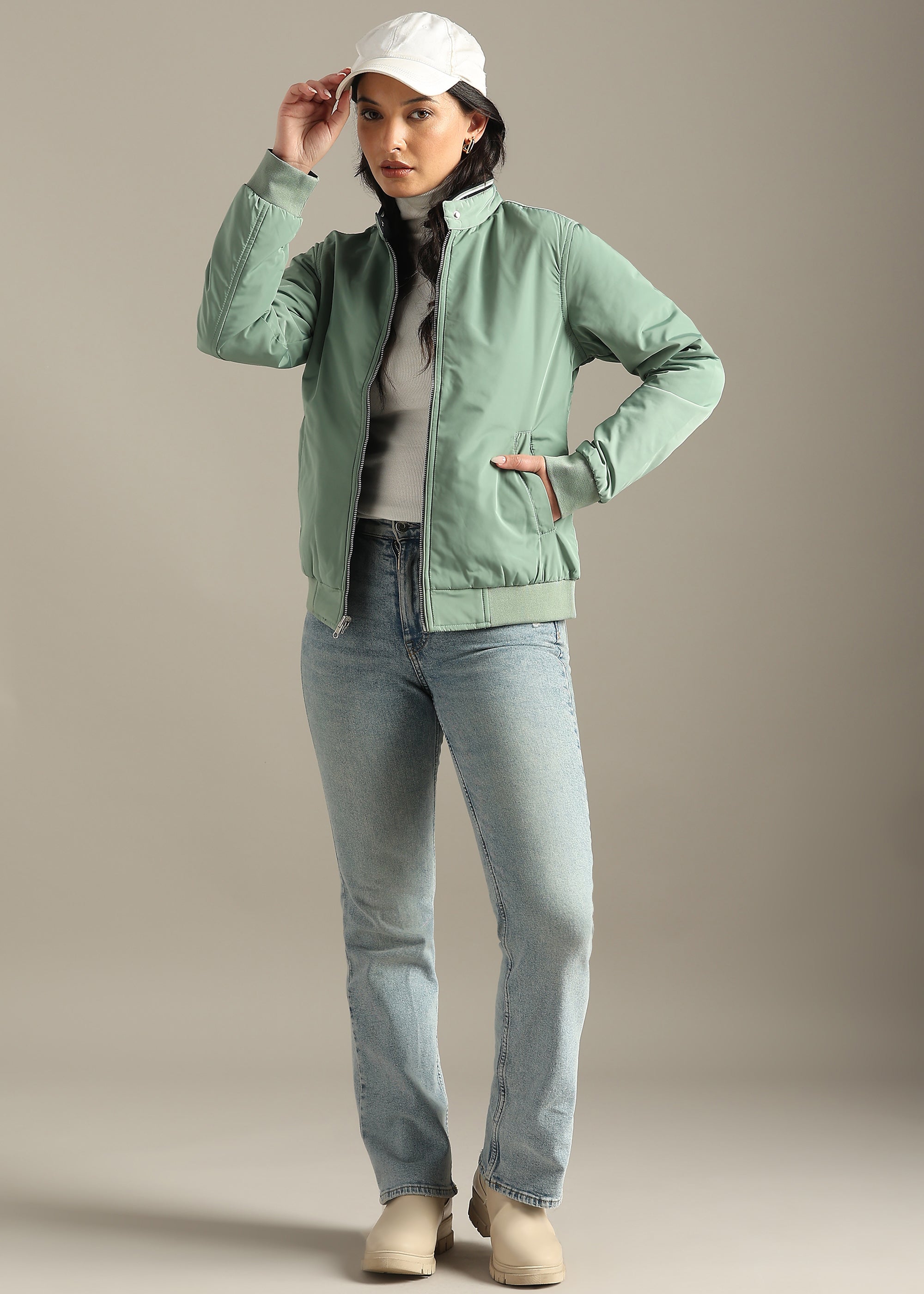 MINT NYLON PREMIUM REVERSIBLE FULL SLEEVE JACKET