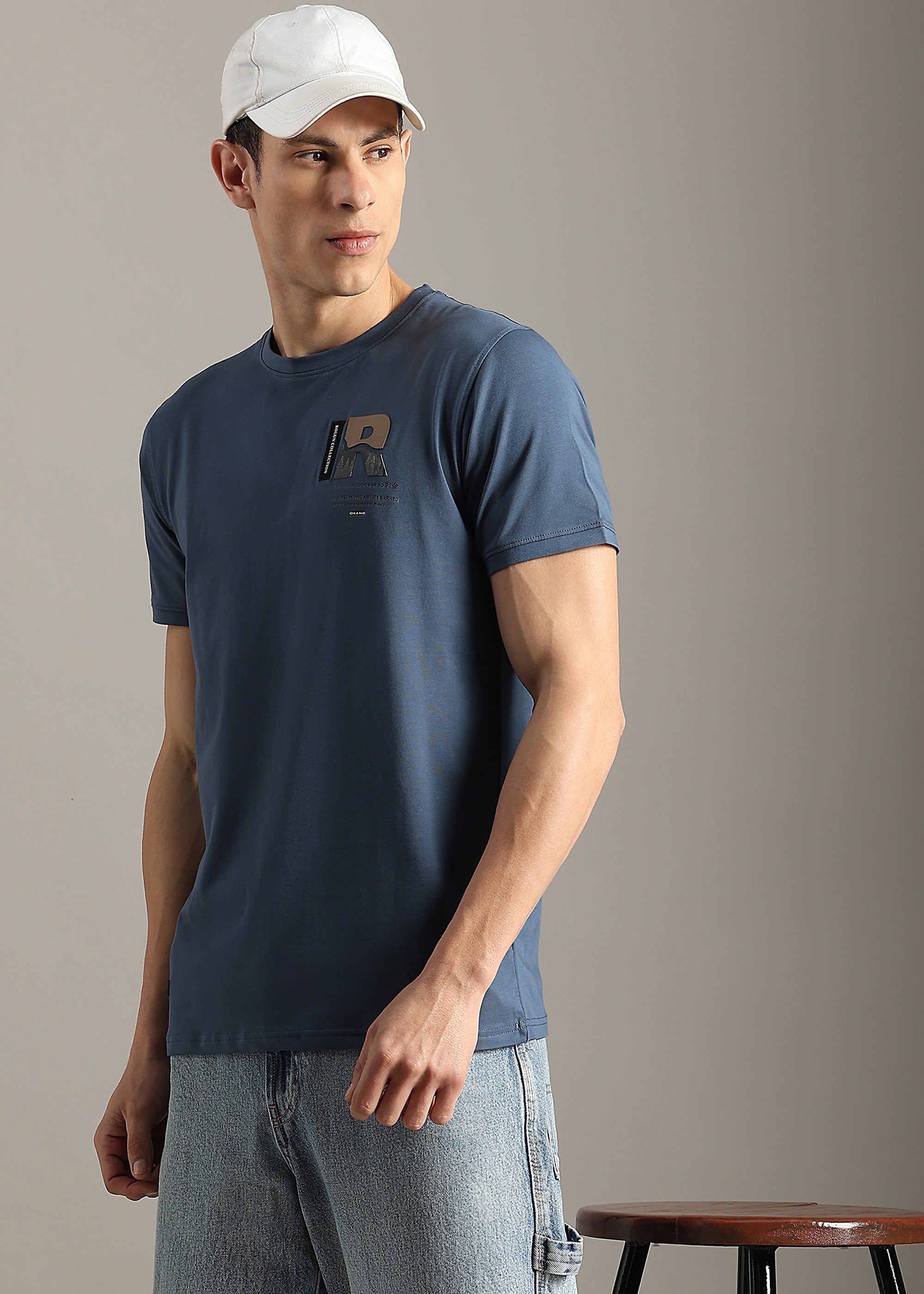 BLUE COTTON ELASTANE GRAPHIC T-SHIRT