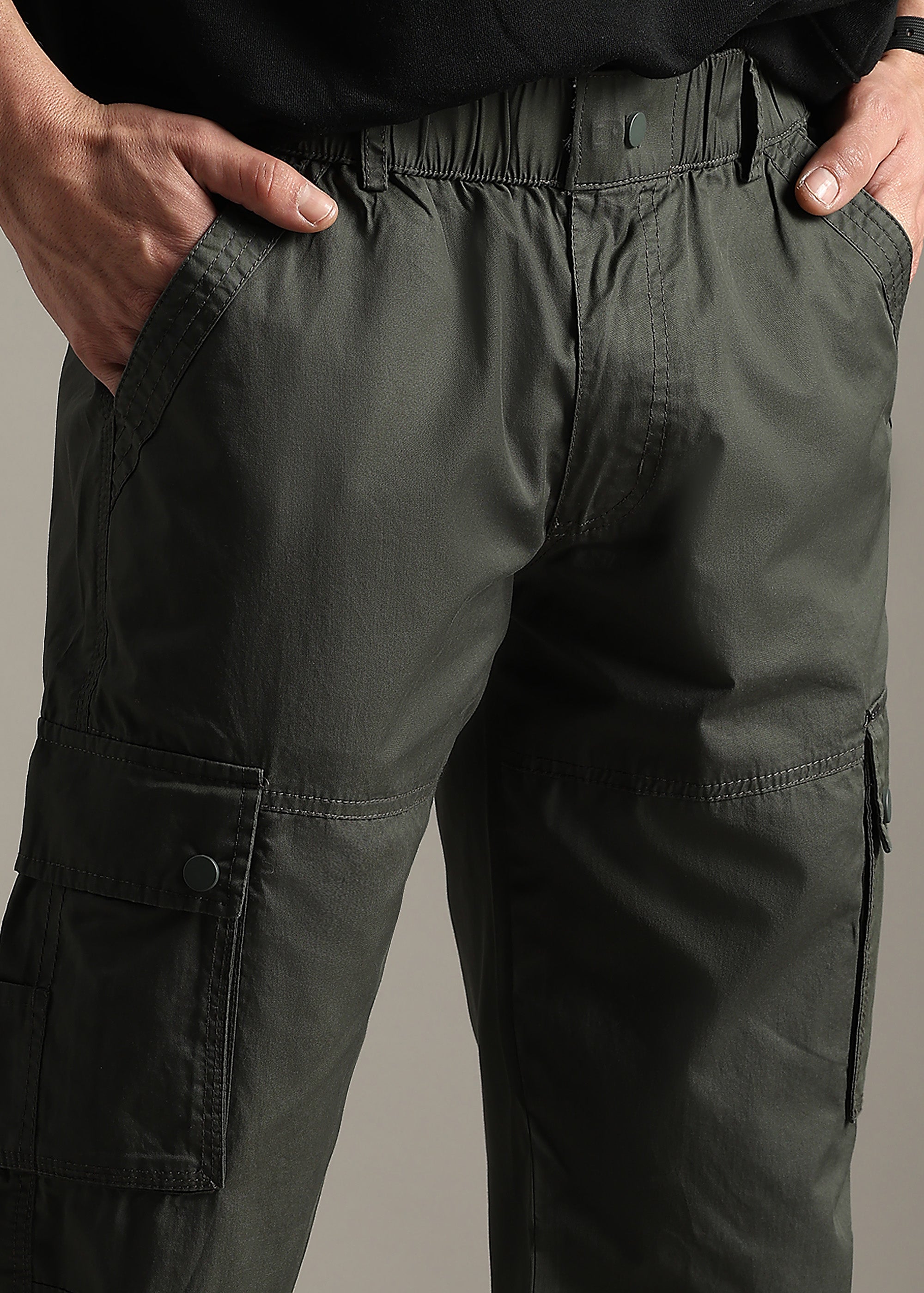 OLIVE SOLID COTTON UTILITY JOGGER PANT