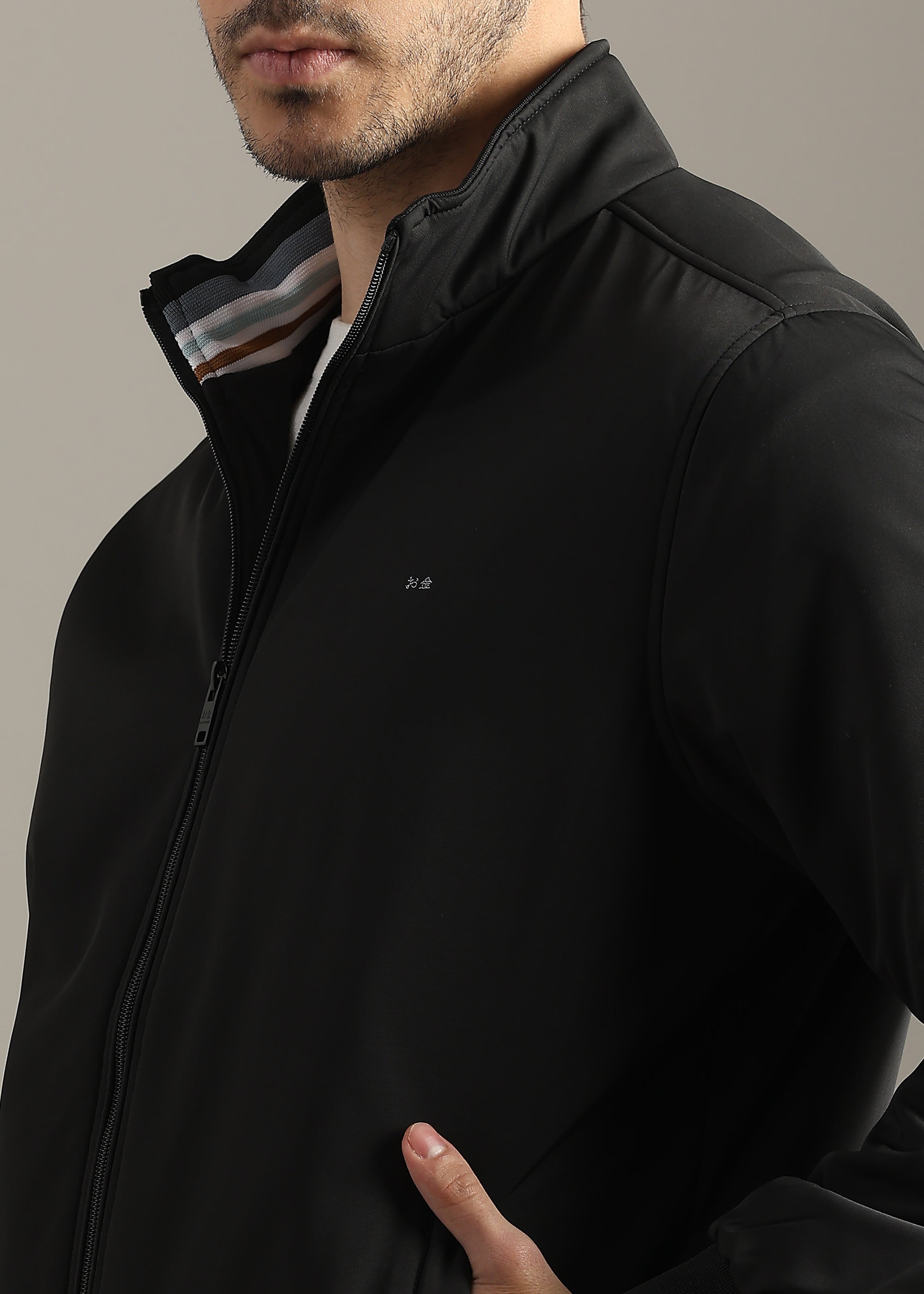 BLACK SOLID PREMIUM HARRINGTON NYLON FULL SLEEVE JACKET