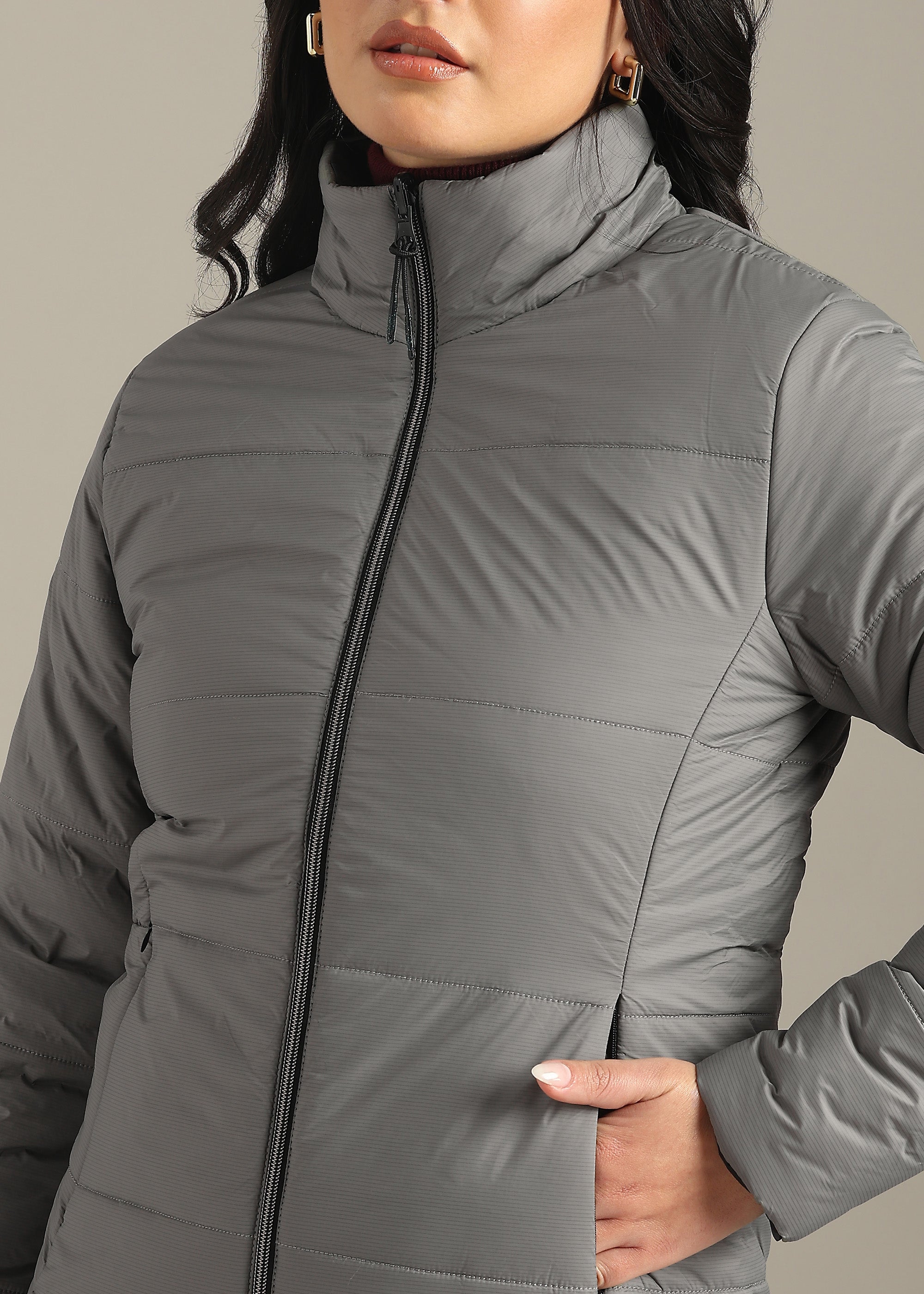 GREY NYLON  REVERSIBLE FULL SLEEVE JACKET