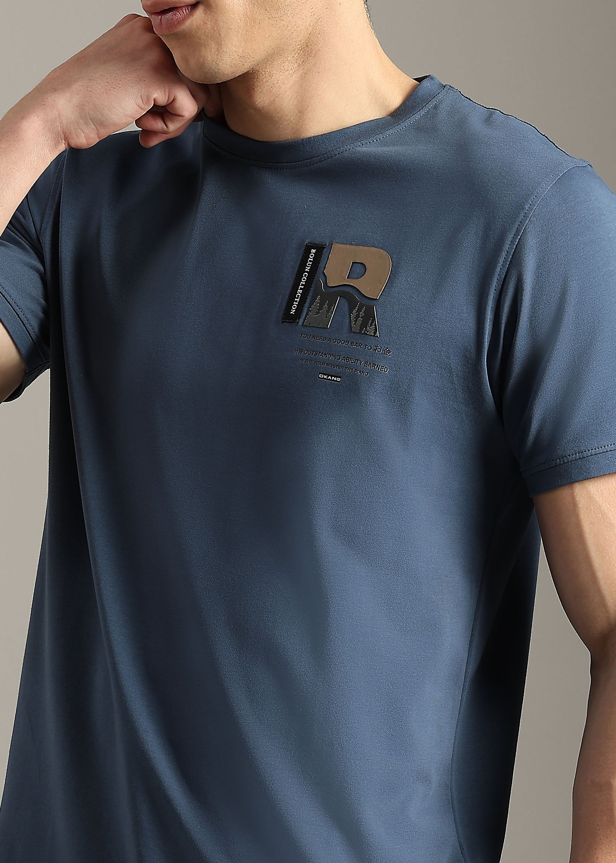 BLUE COTTON ELASTANE GRAPHIC T-SHIRT
