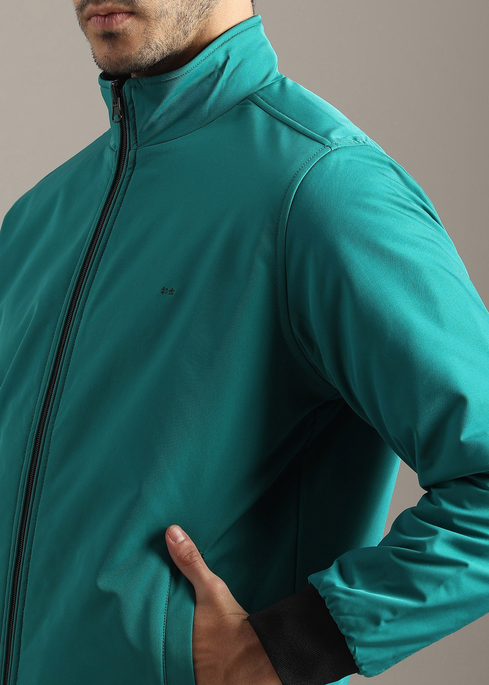 GREEN SOLID REVERSIBLE FAUX COTTON FULL SLEEVE JACKET