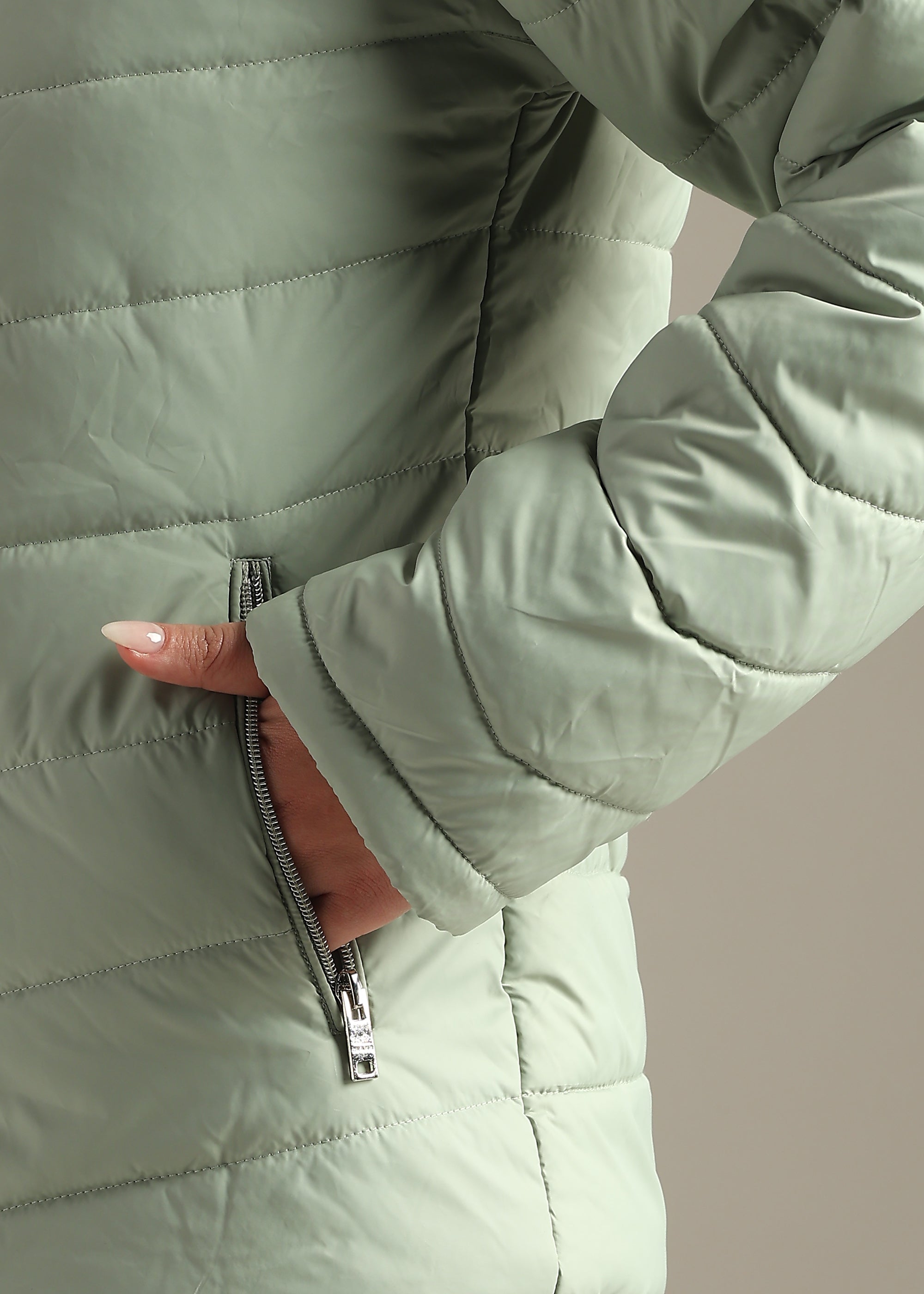 TEAL COLOUR-BLOCK PUFFER FULL SLEEVE JACKET