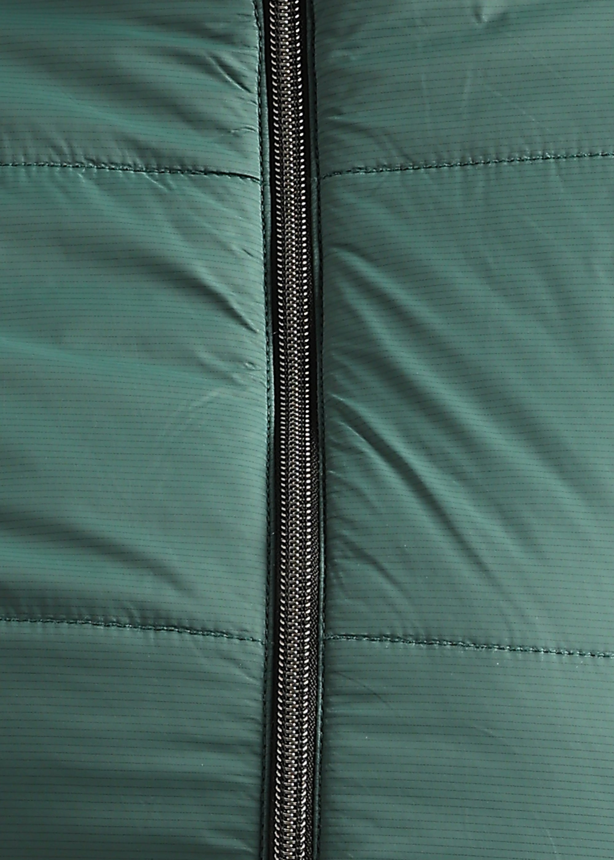 GREEN NYLON  REVERSIBLE FULL SLEEVE JACKET