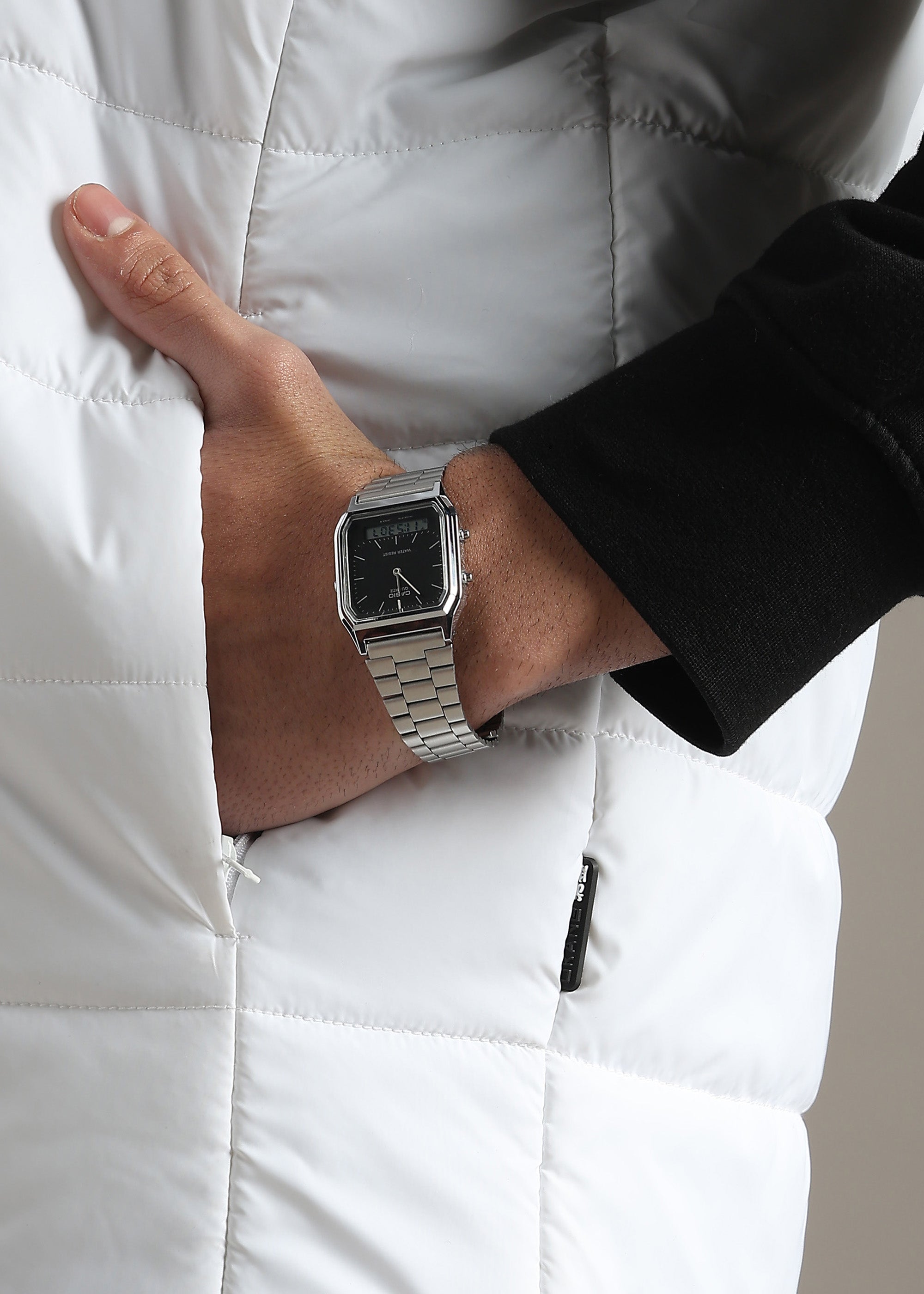 WHITE SOLID NYLON REVERSIBLE SUPER SOFT GILET